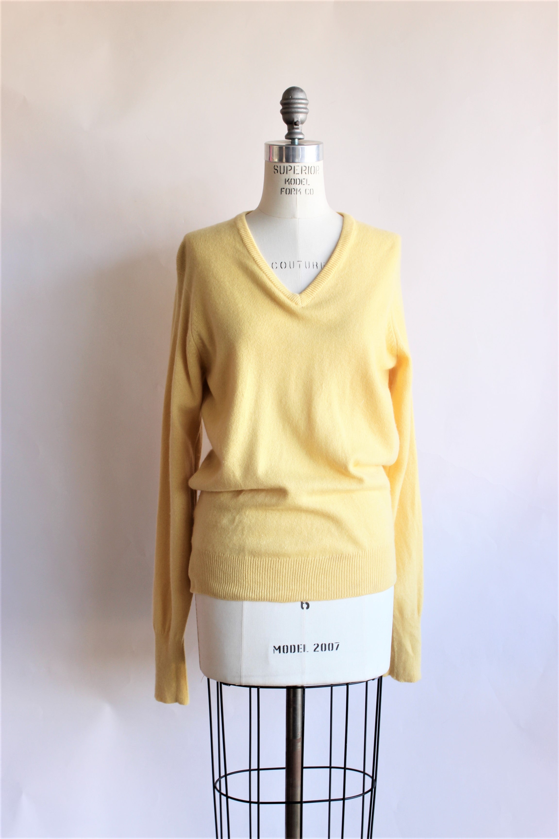 Vintage 1960s Yellow Cashmere Sweater by Ballantyne – Toadstool