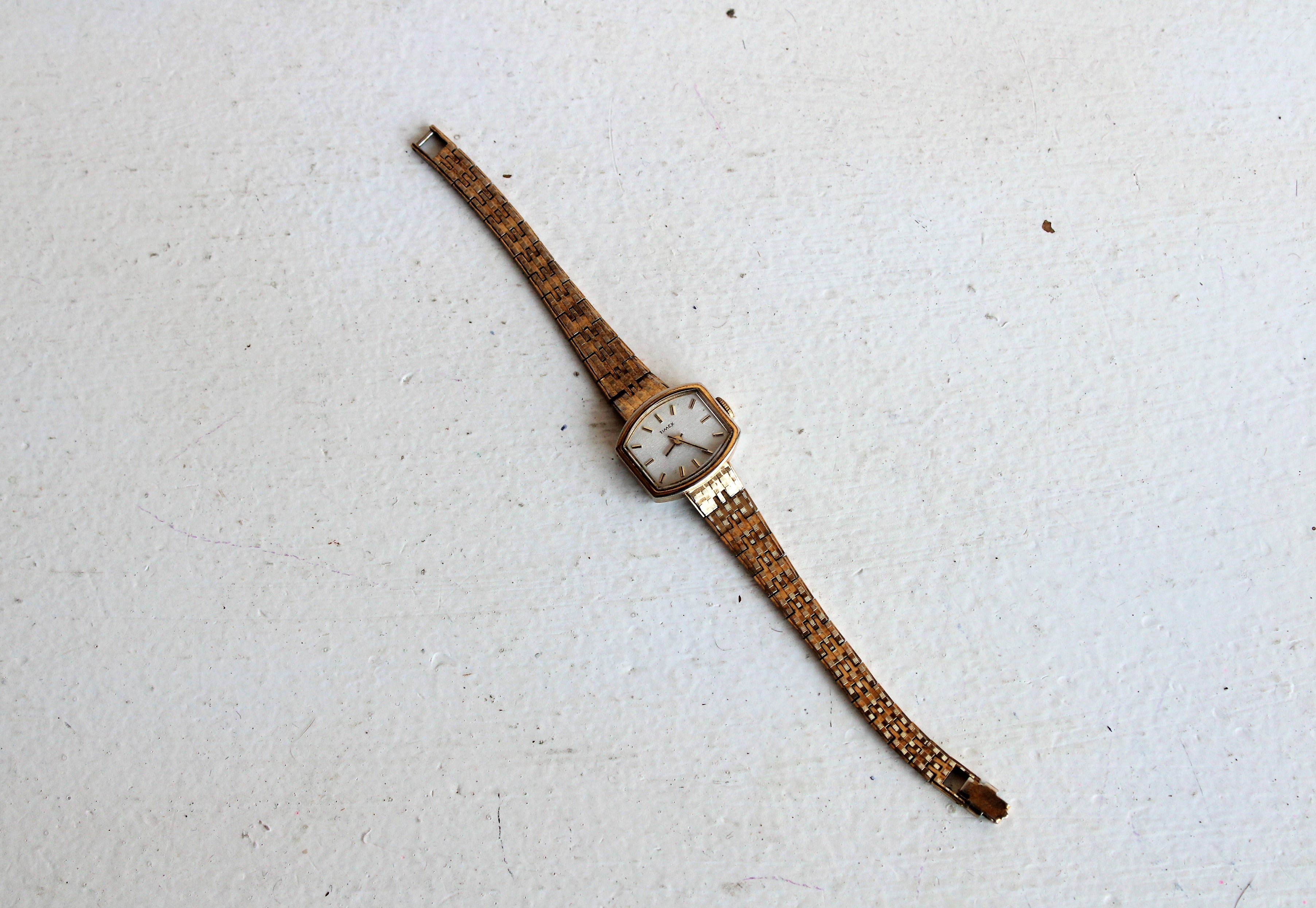 Timex vintage womens on sale watch