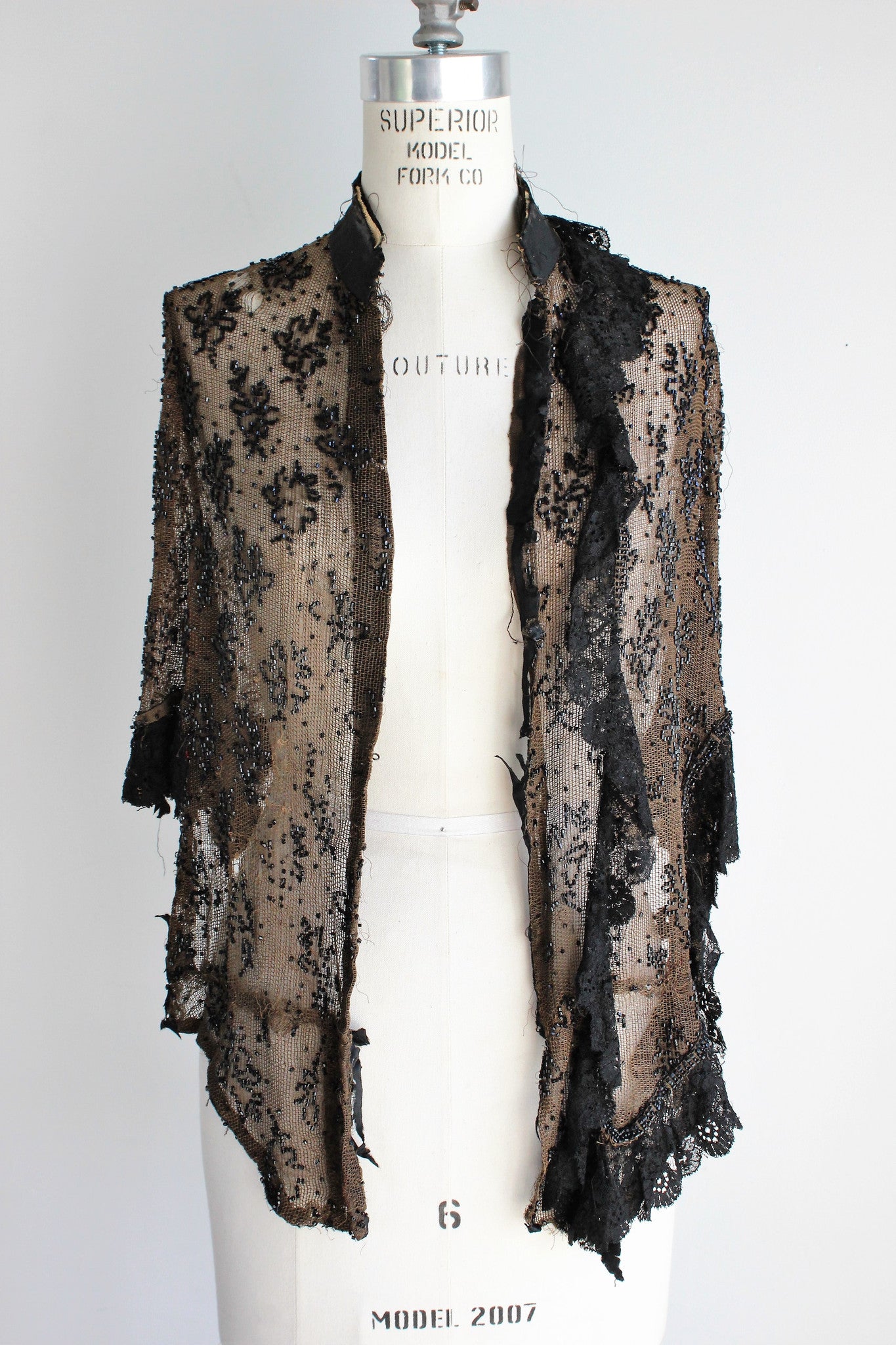 GORGEOUS Antique Black Lace Shawl, Netted Lace Collar,Victorian