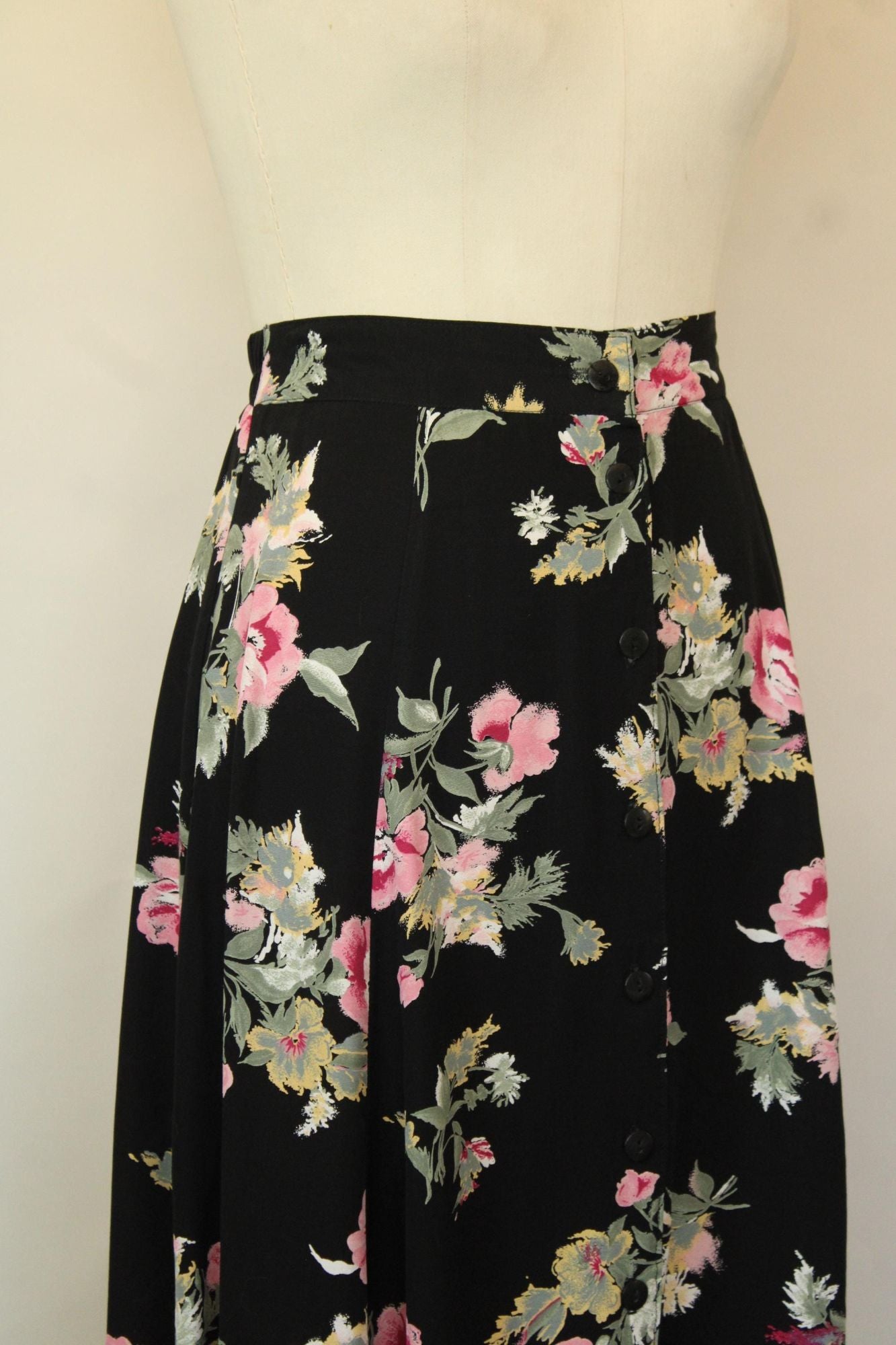 Vintage 1990s Michael Taylor Black Floral Print Skirt