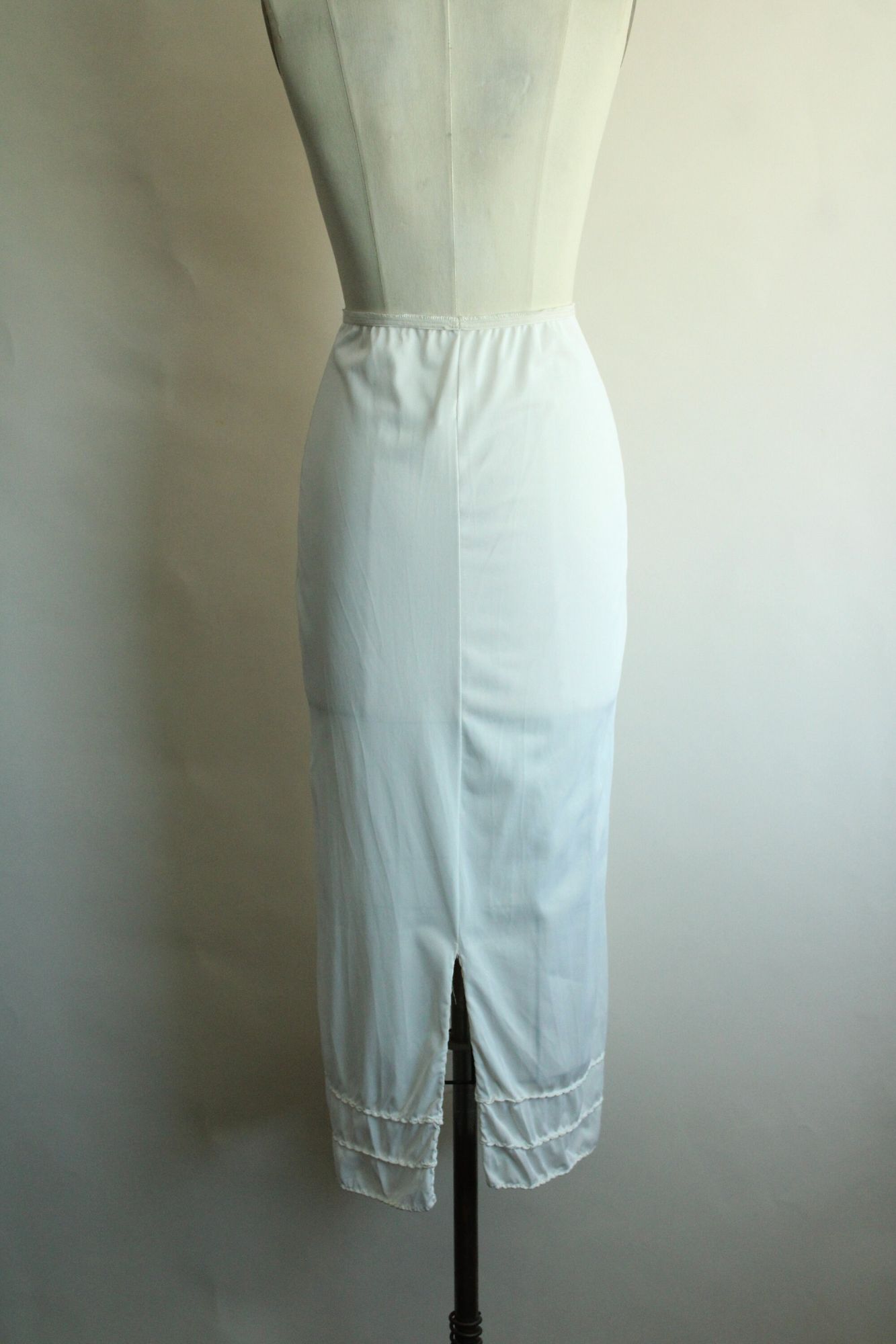 Vintage 1960s American Maid White Nylon Half Slip