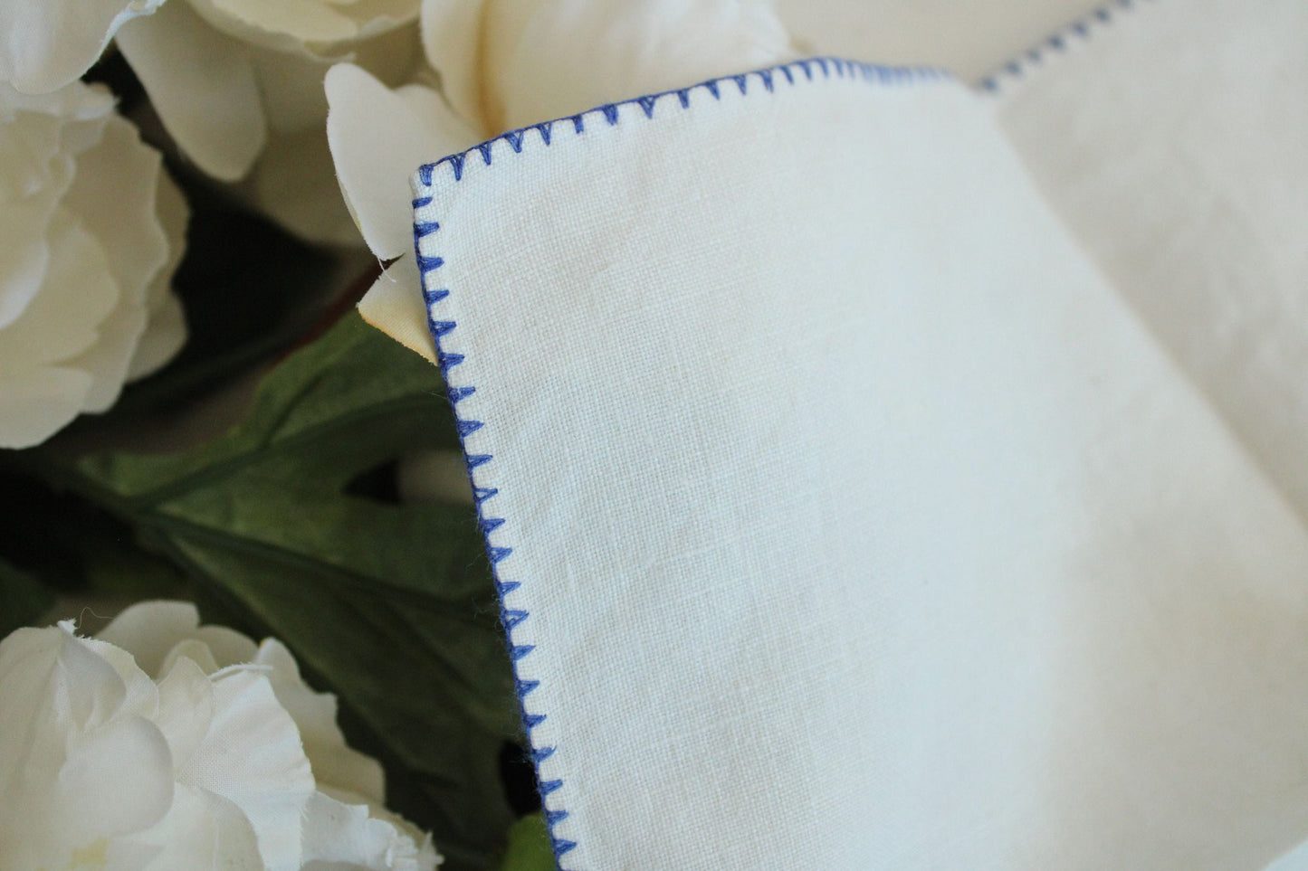 Vintage 1940s 1950s Napkin with an Embroidered Flower Basket