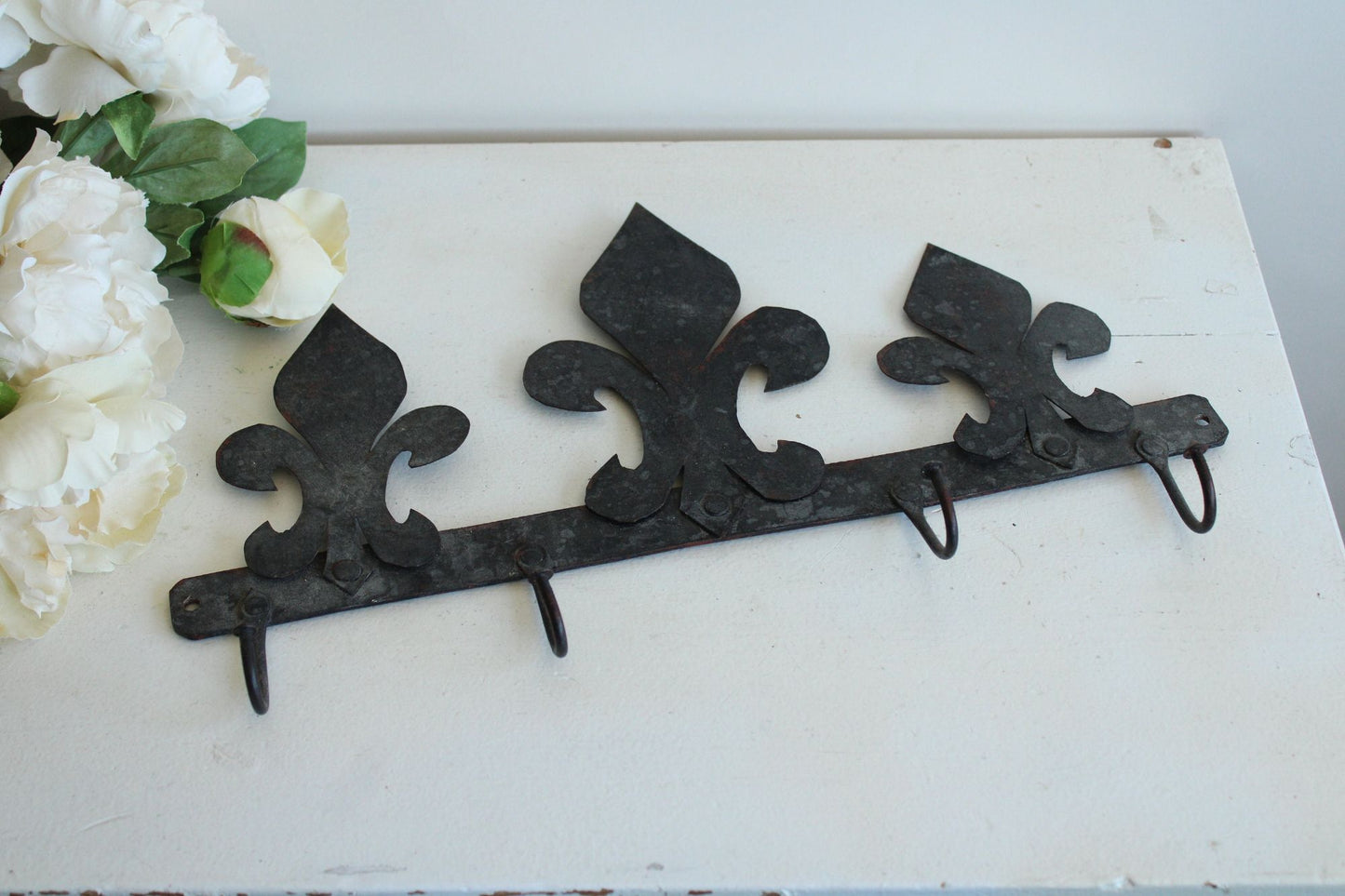 Vintage 1990s Three Black Fleur de Lis  Wrought Iron Hooks