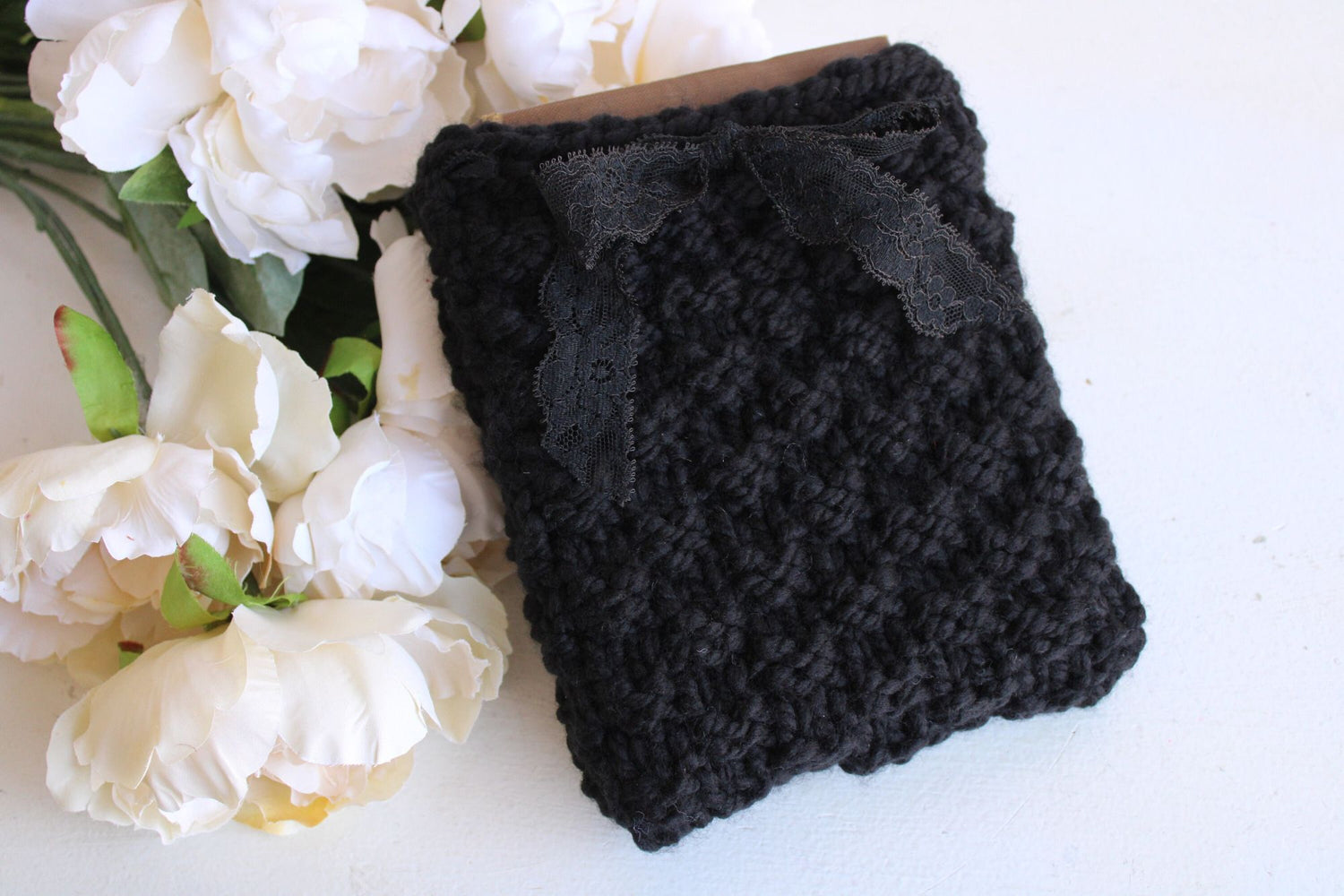 Shadow Hand Knit Book Pouch or Cover in Chunky Black Yarn – Toadstool Farm  Vintage