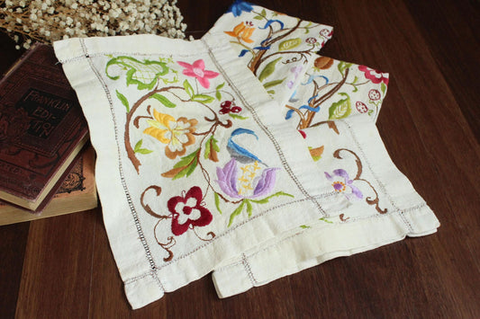 Vintage Embroidered Linen Doily or Sofa Cover Set