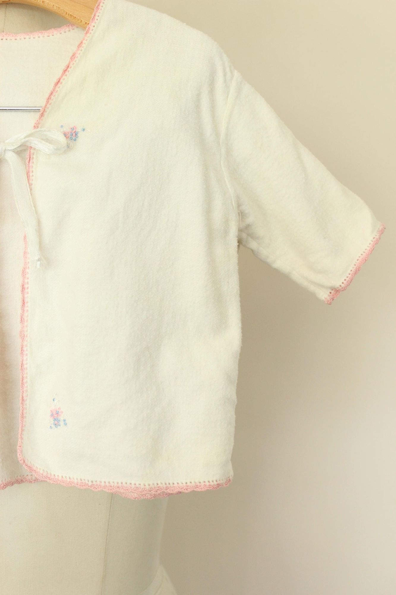 Vintage 1950s Baby Bed Jacket With Floral Embroidery