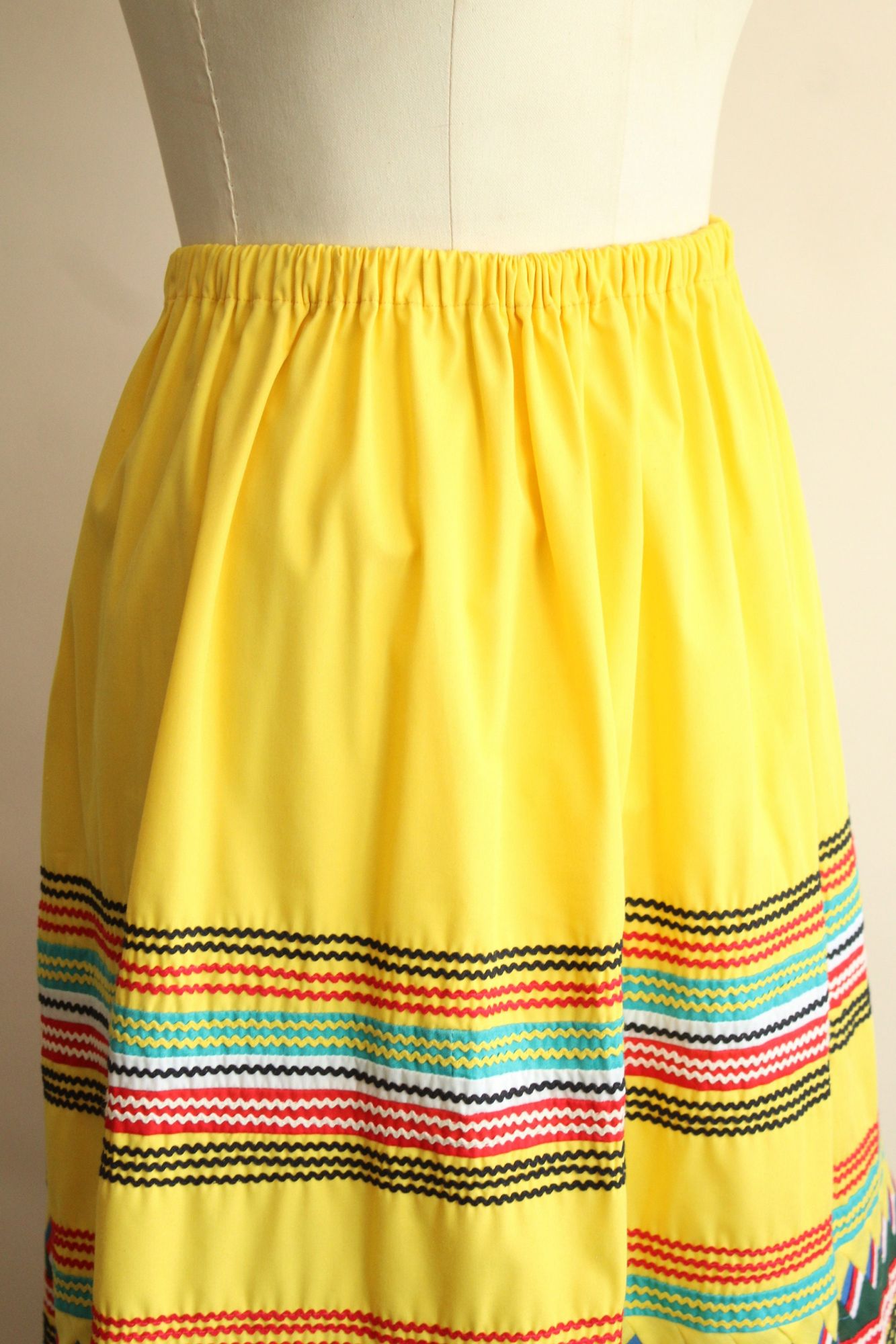Vintage 1970s Yellow Mexican Maxiskirt