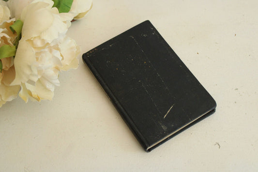 Vintage Antique 1900s Book, Julius caesar by Shakespeare, Published by Ginn and Company