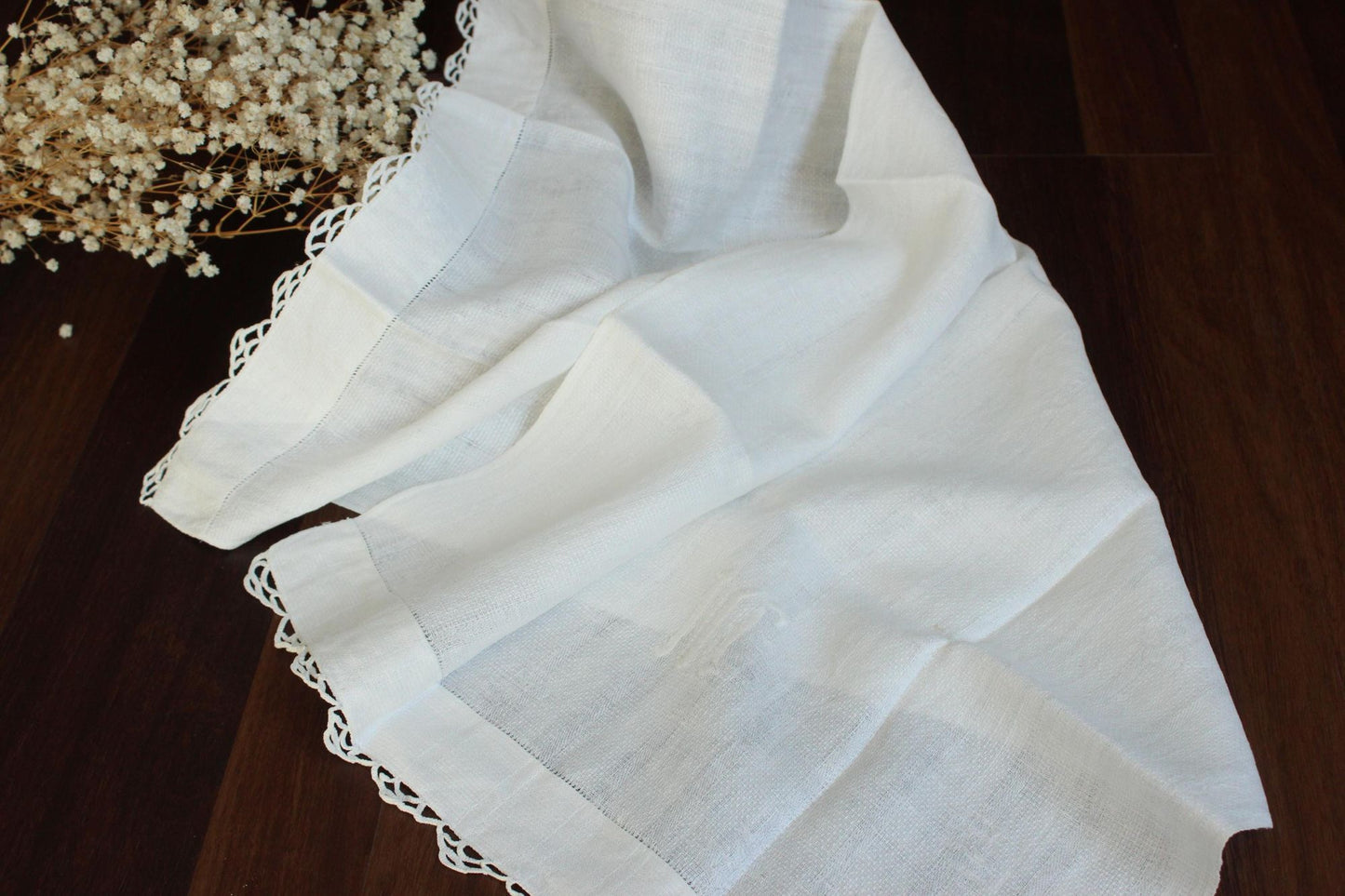 Vintage 1940s White Linen Monogrammed M Tea or Hand Towel