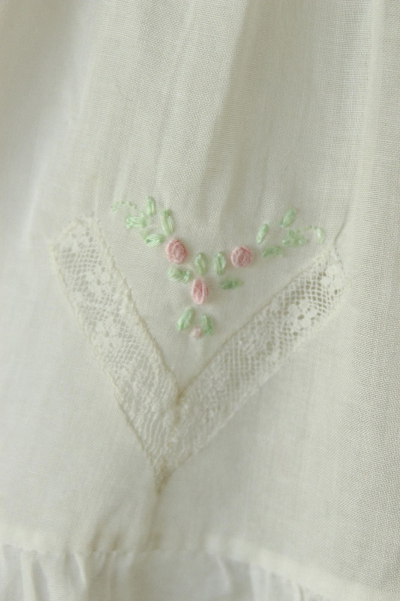 Vintage 1950s 1960s Embroidered Flowers White Cotton Baby Dress