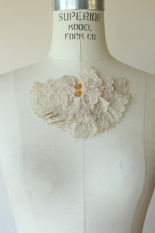 Vintage 1940s Pink Lace Collar Bow, Beau Catcher by Jami