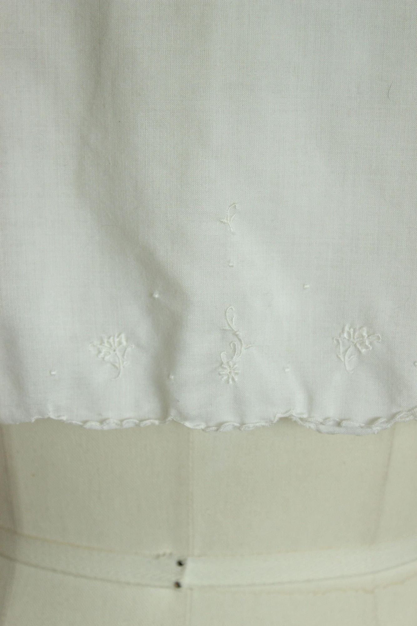 Vintage 1950s Baby Dress in Embroidered White Cotton