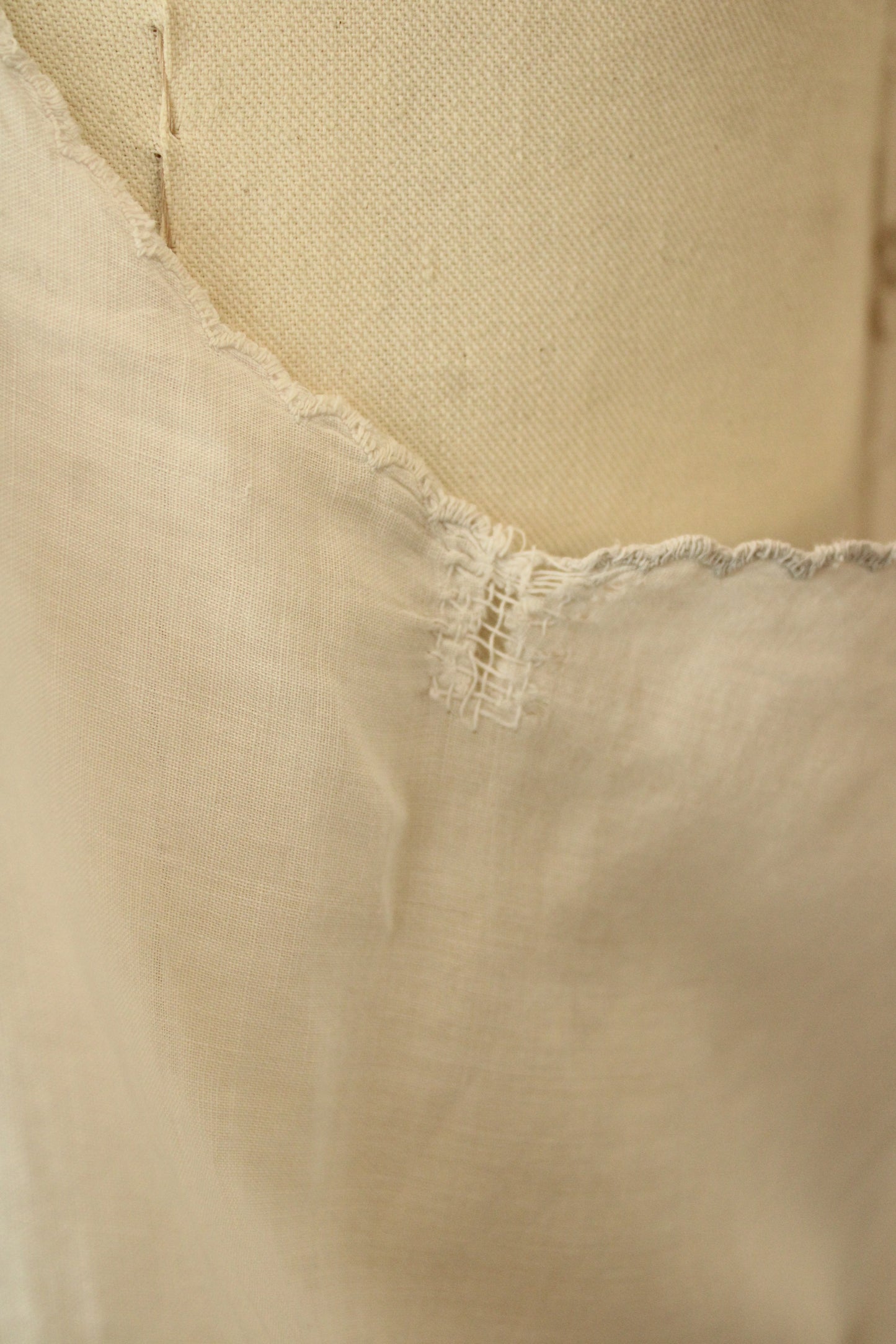 Vintage 1920s Volup Size White Cotton Chemise