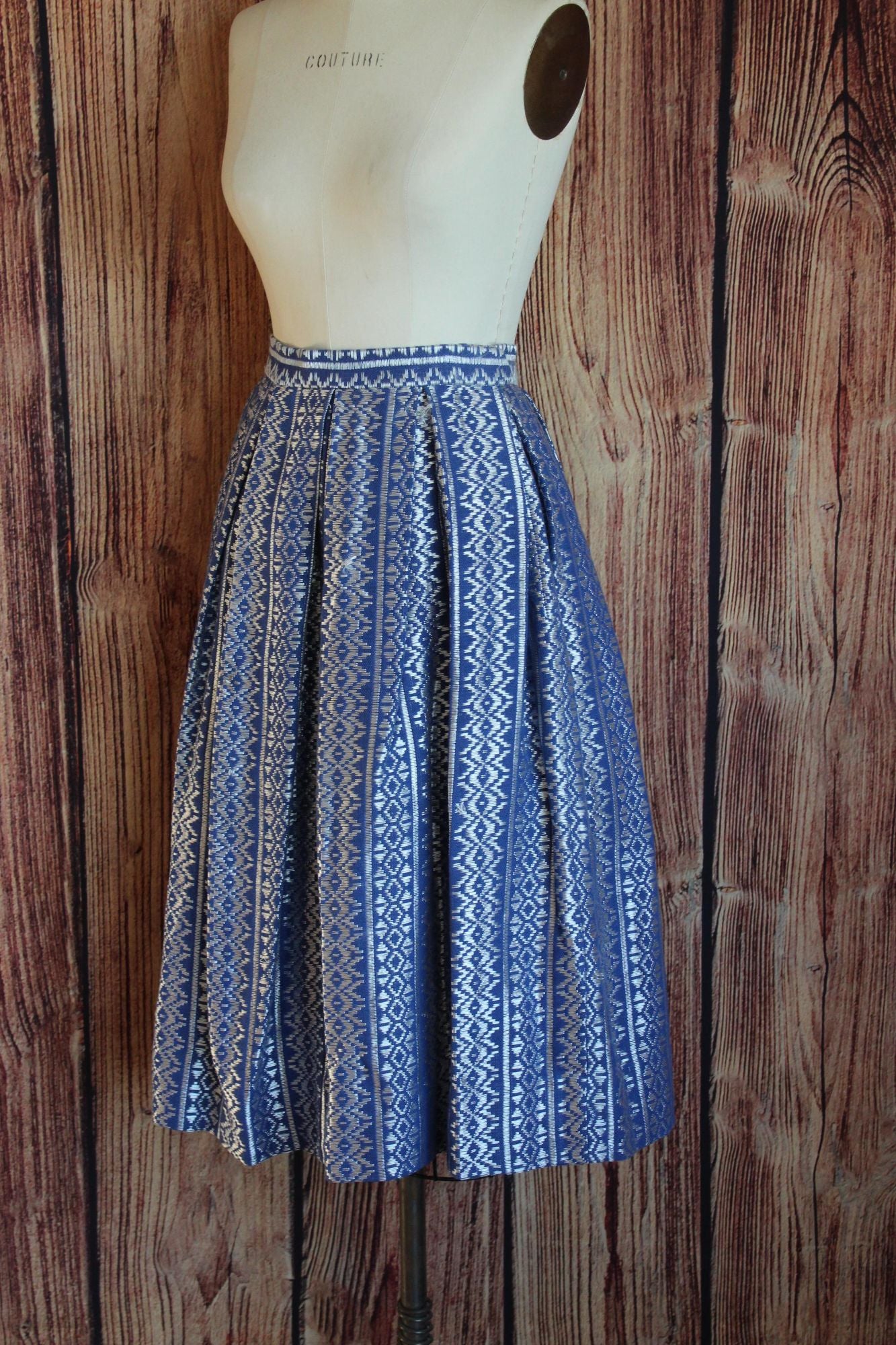 Vintage 1960s Blue and Silver Full Pleated Skirt