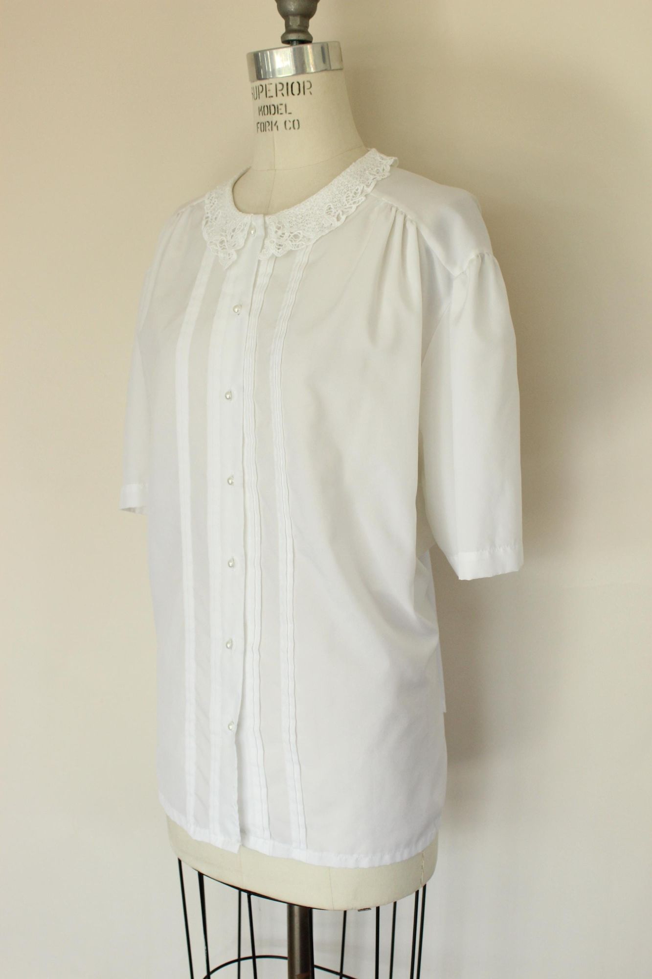 Vintage 1980s 1990s Volup Ms. Bond White Blouse