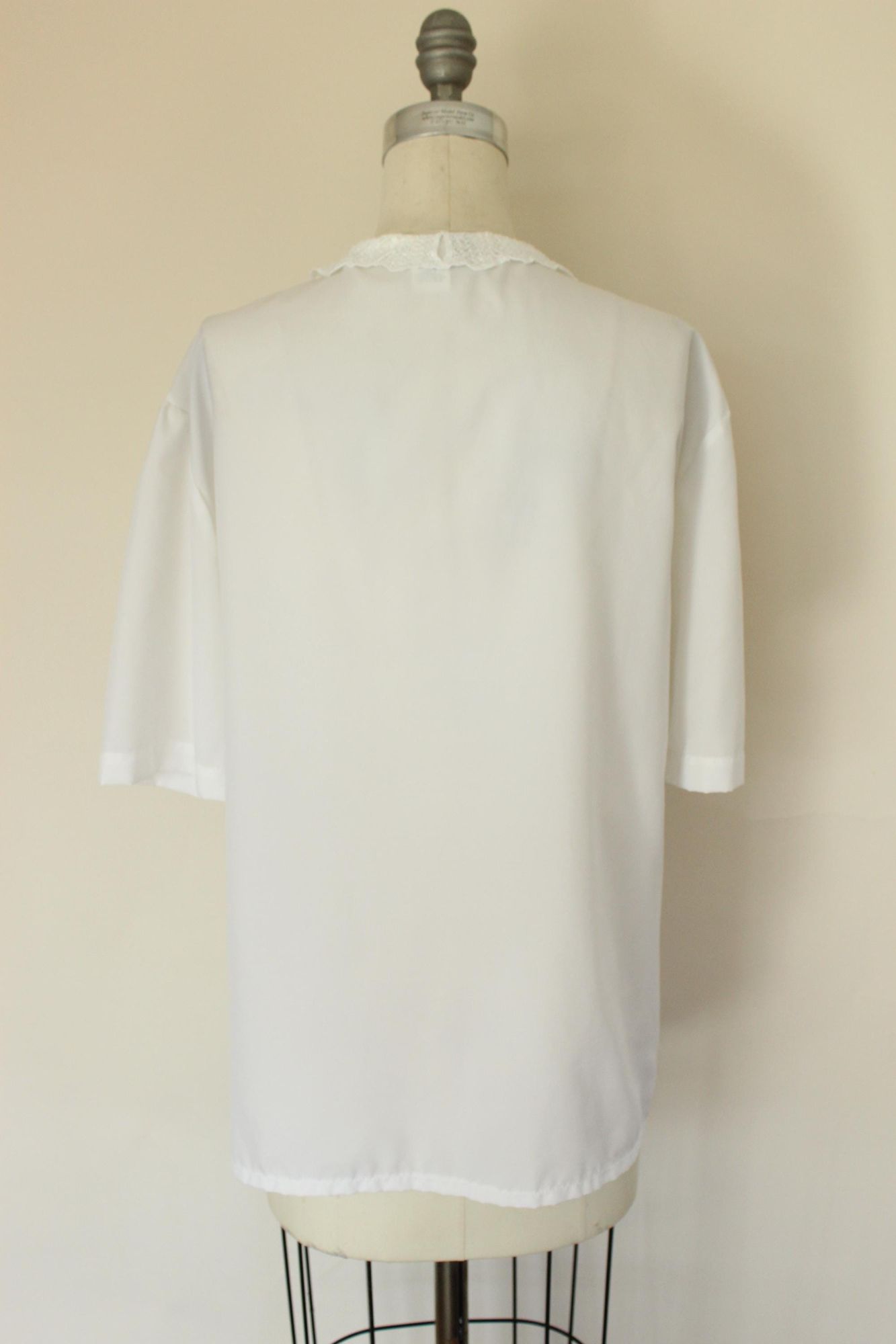 Vintage 1980s 1990s Volup Ms. Bond White Blouse