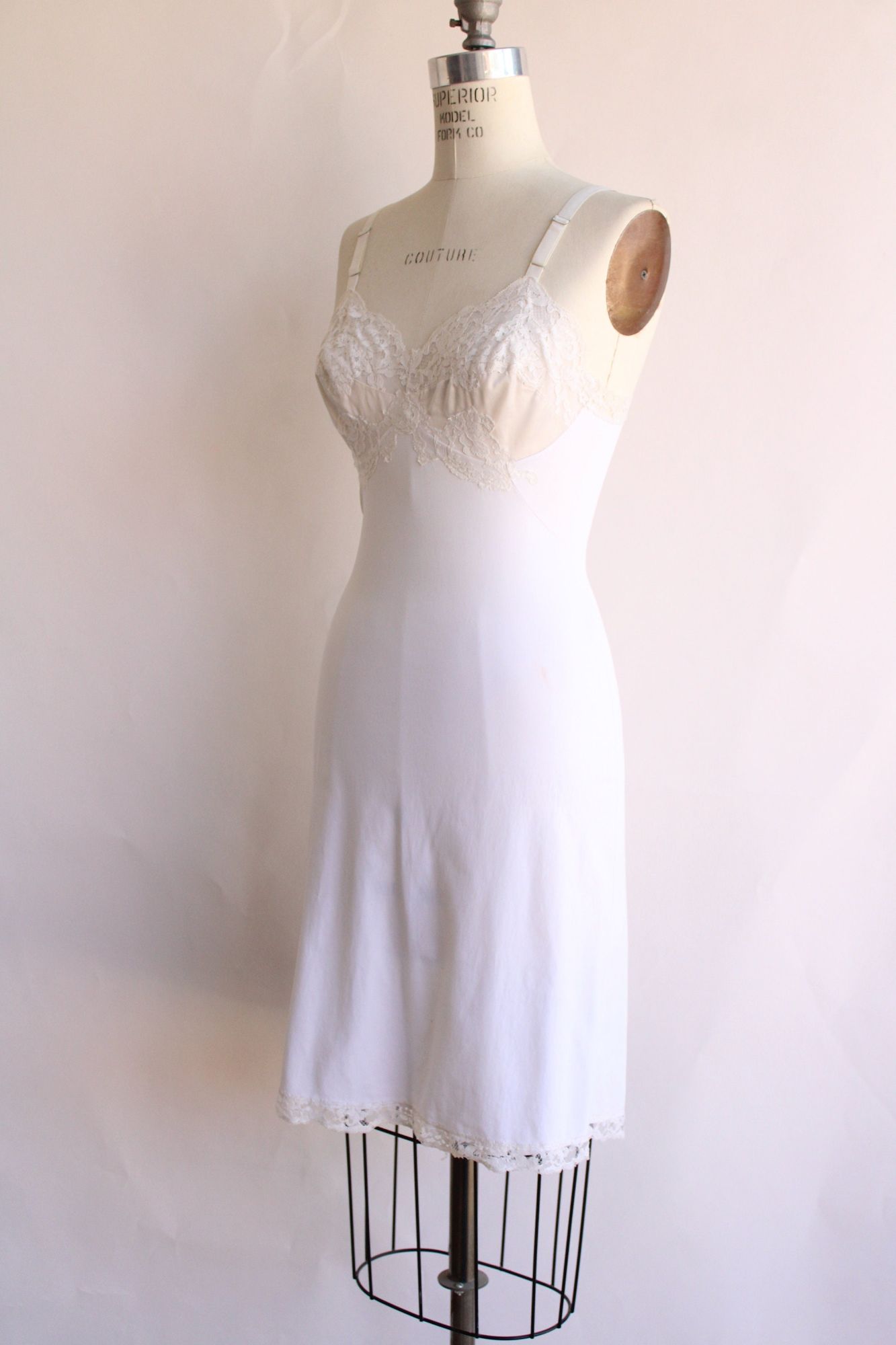 Vintage 1960s Gossard White Nylon Full Slip, Size 32 Short