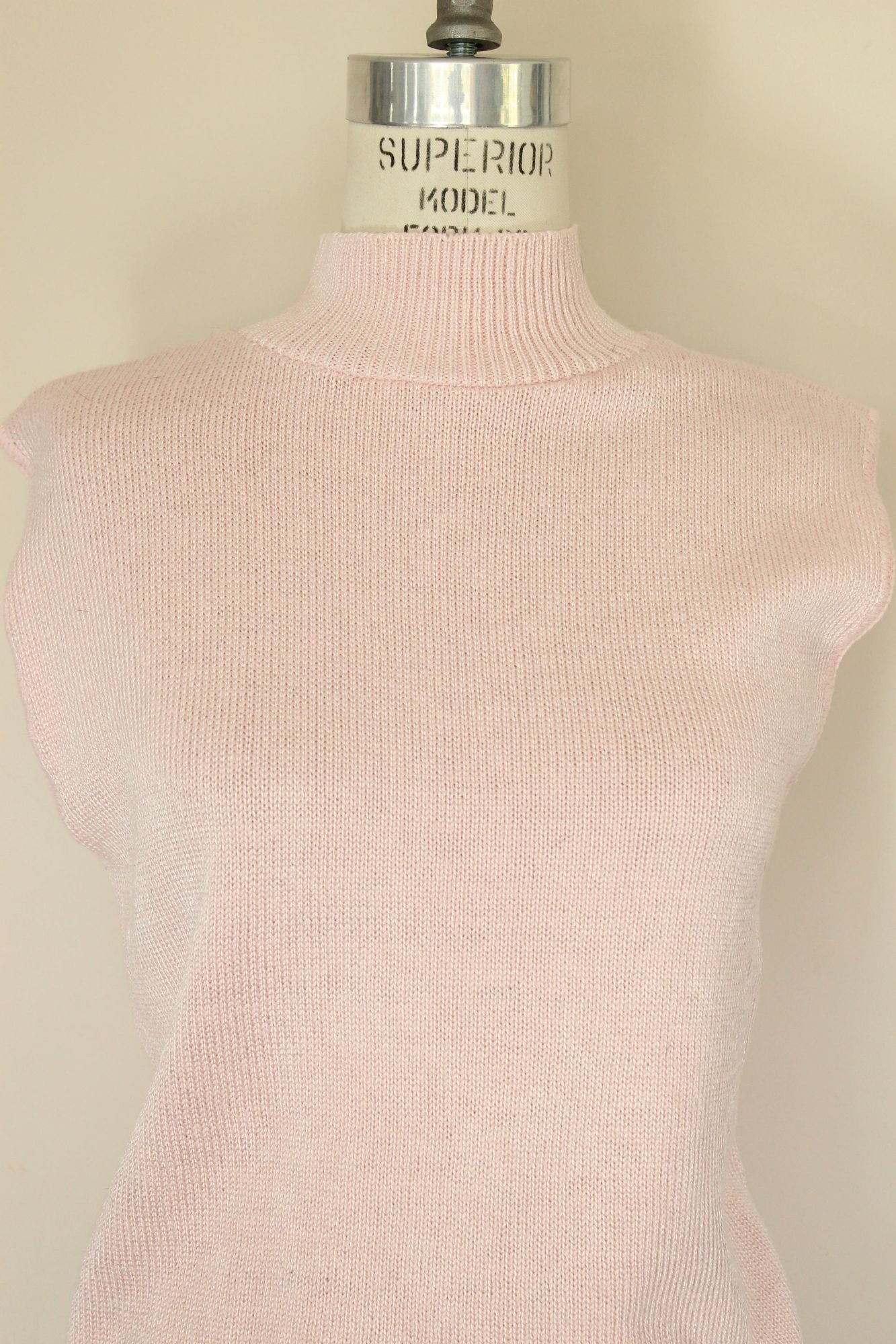 Vintage 1980s 1990s Pink Knit Mock Neck Sleeveless Sweater