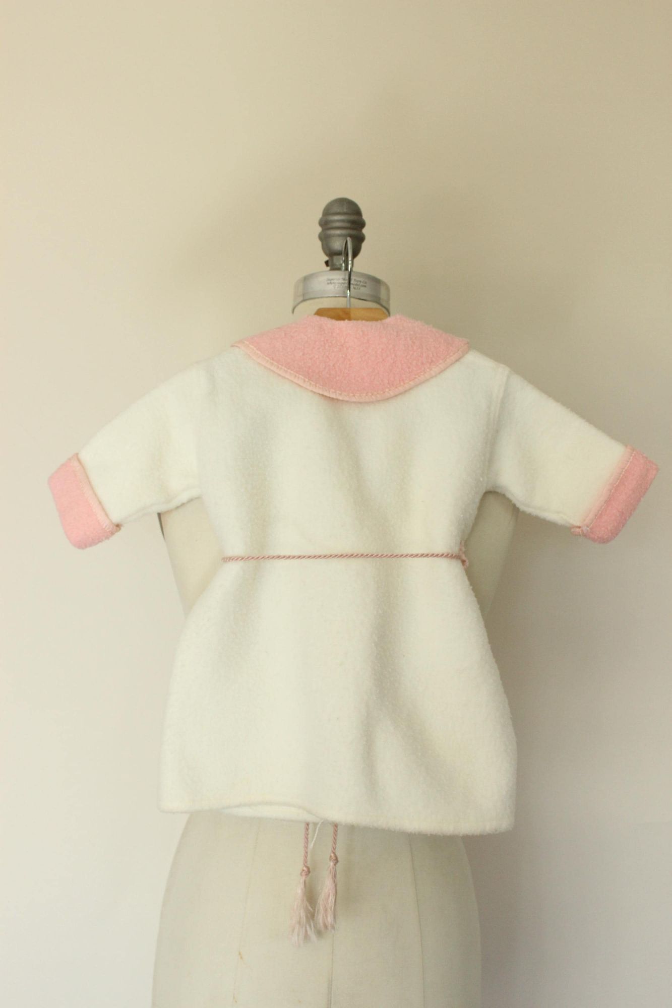 Vintage 1960s Baby Jacket With Ducks