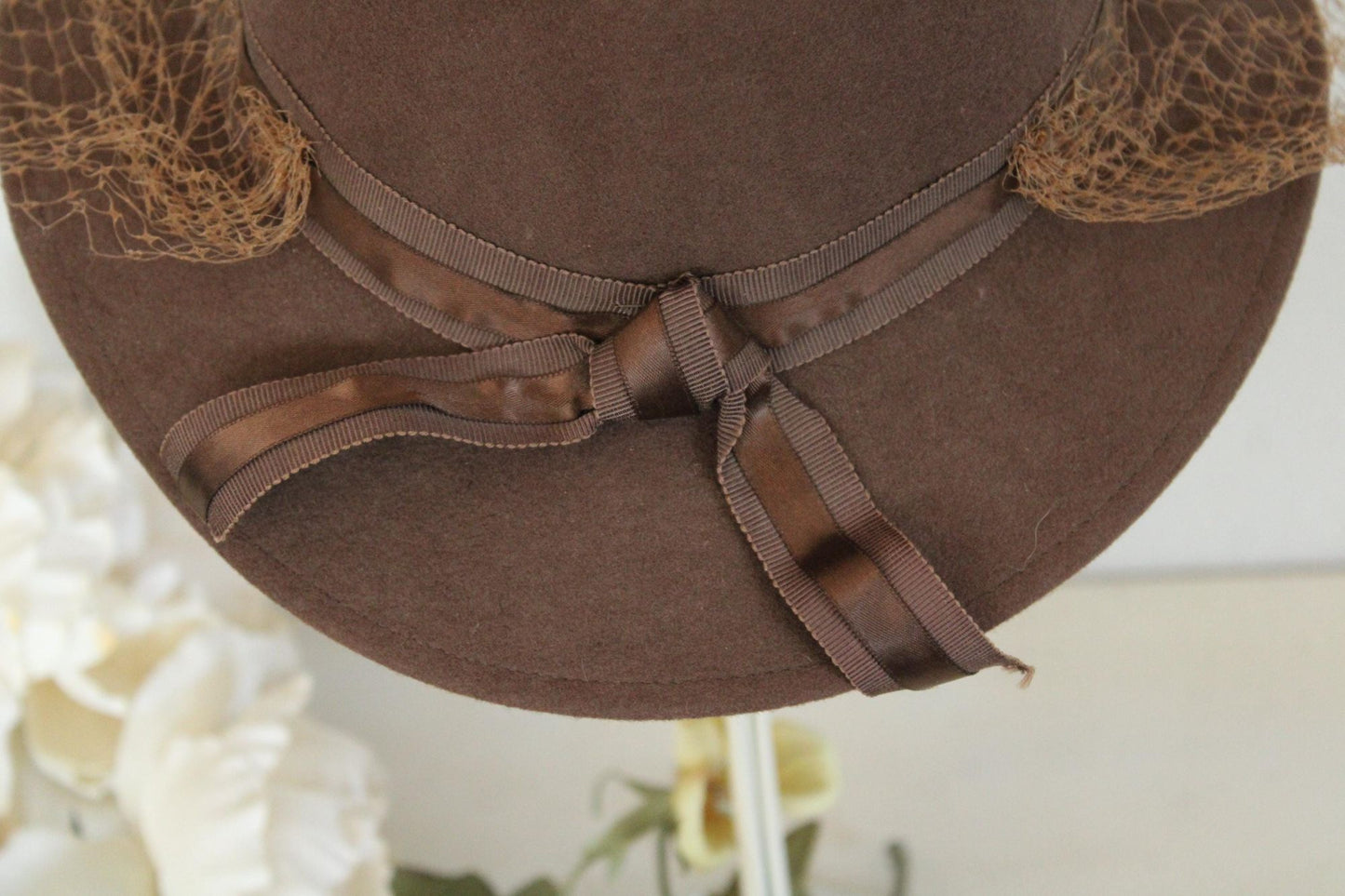 Vintage 1950s 1960s Brown Wool Felt Wide Brimmed Hat with Veil