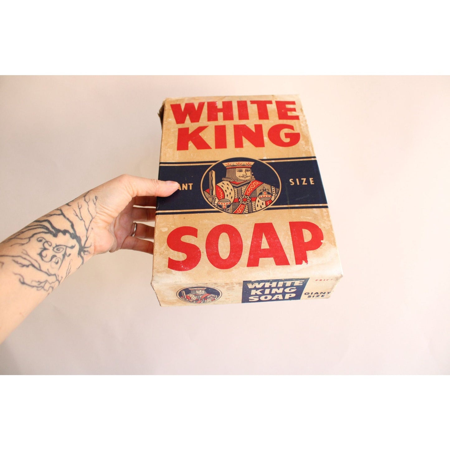 Vintage 1950s White King Soap Box