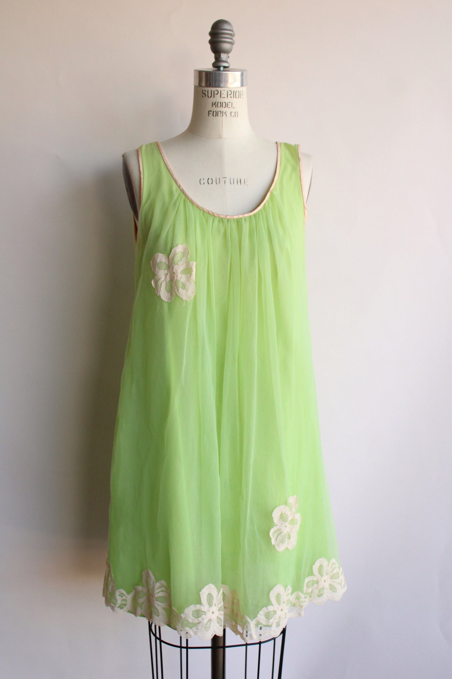 Vintage 1960s Apple Green Babydoll Nightgown – Toadstool Farm Vintage
