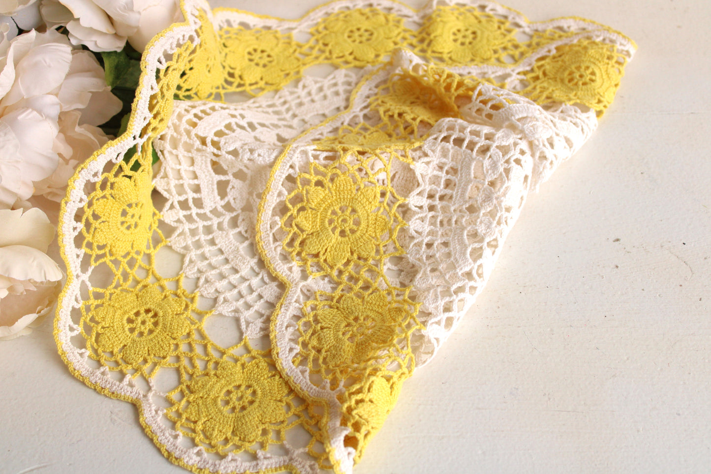 Vintage 1960s Doily in White and Yellow