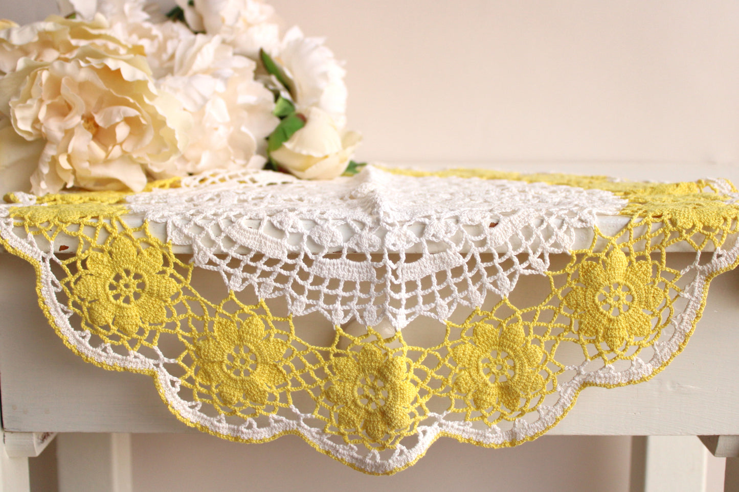 Vintage 1960s Doily in White and Yellow