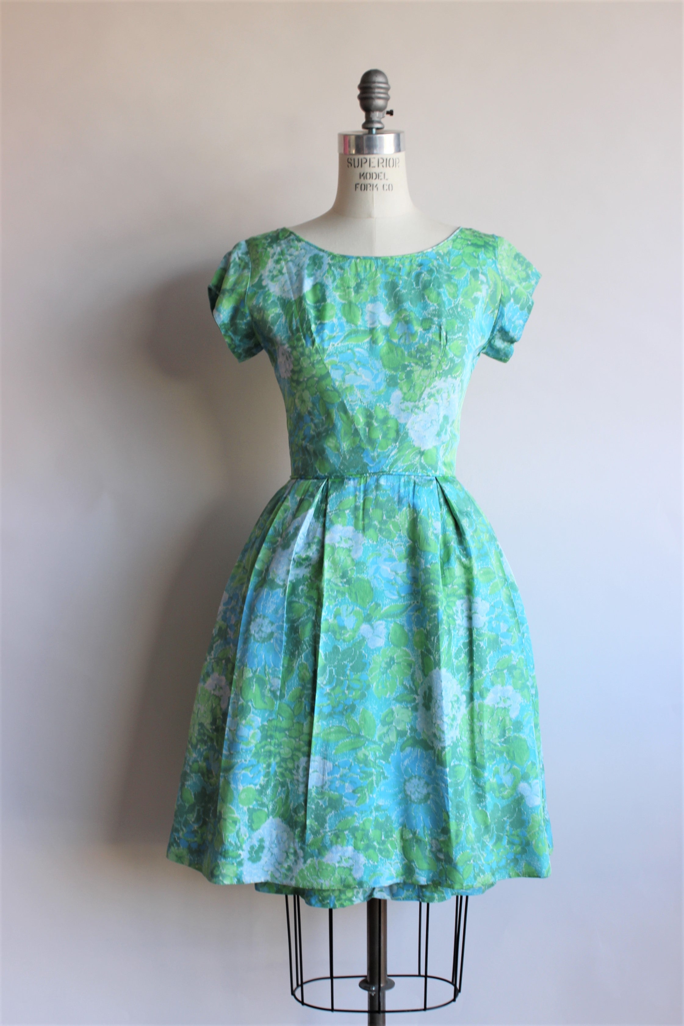 Vintage 1950s 1960s Blue Rose Fit And Flare Dress by Elinor Gay ...