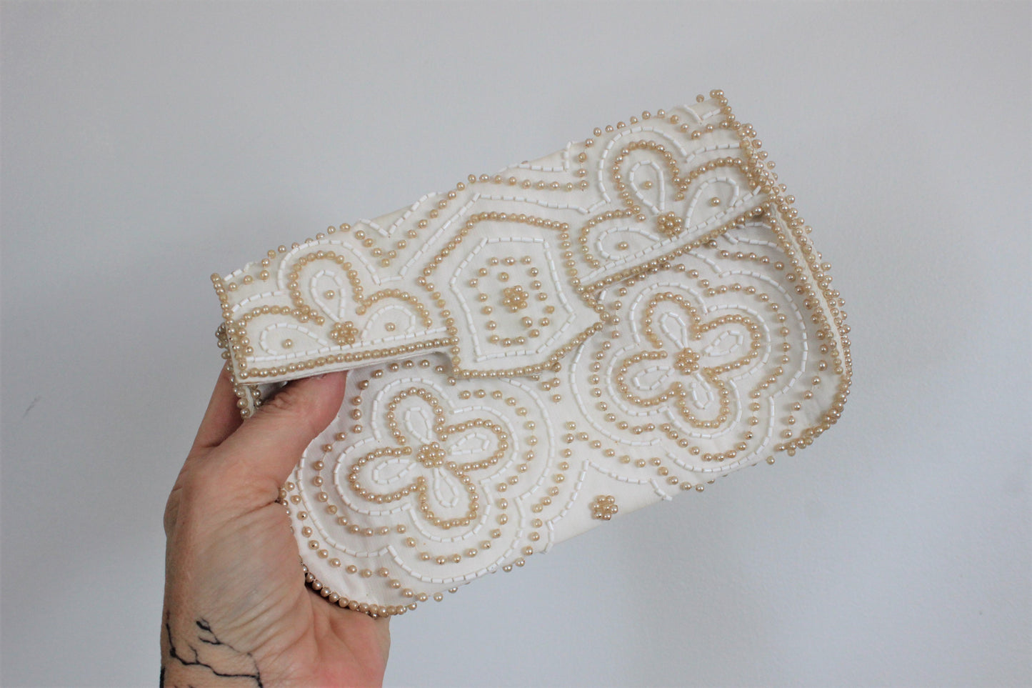 La Regale Beaded Clutch – East and Up
