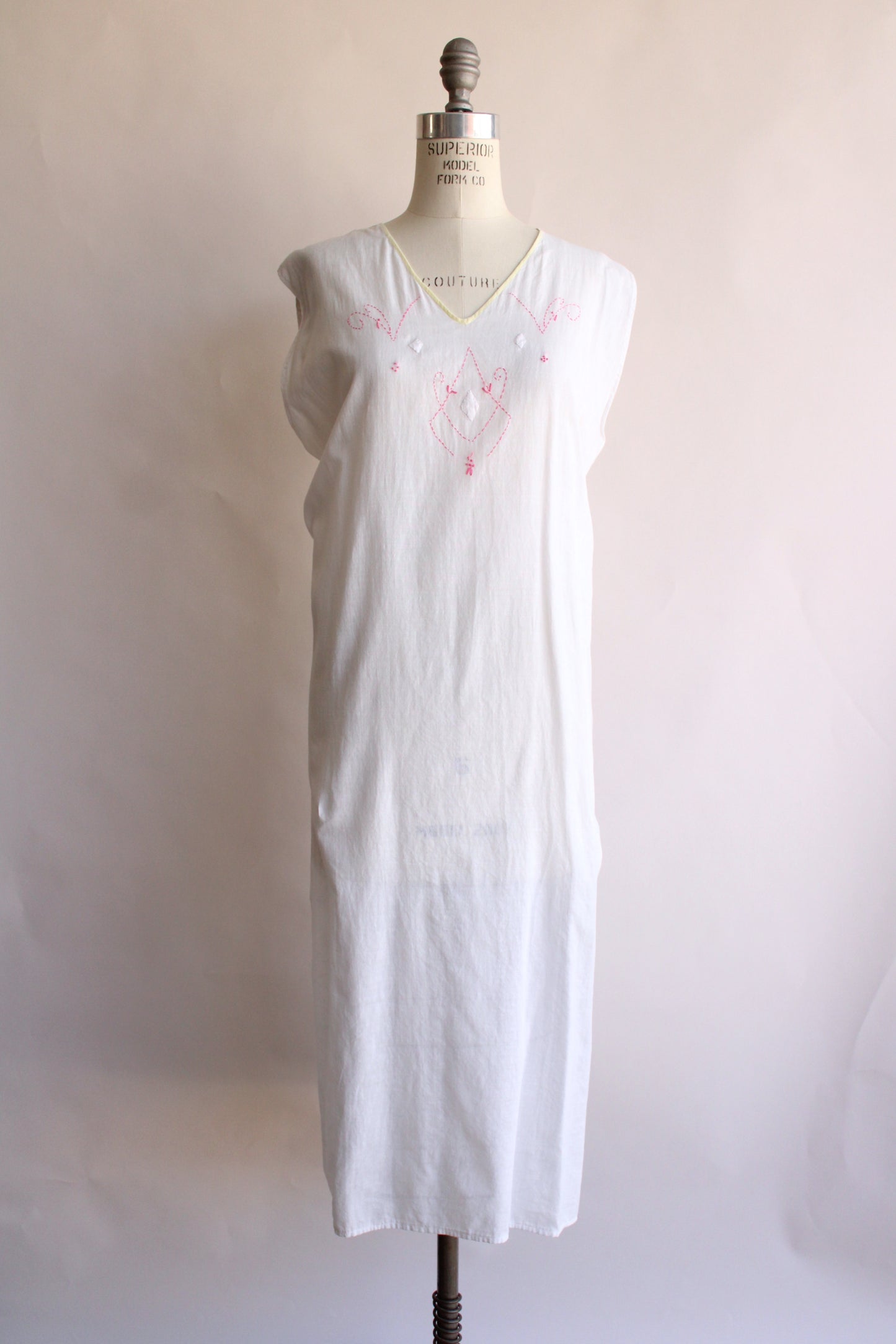 Antique 1910s 1920s White Cotton Embroidered Nightgown – Toadstool Farm ...