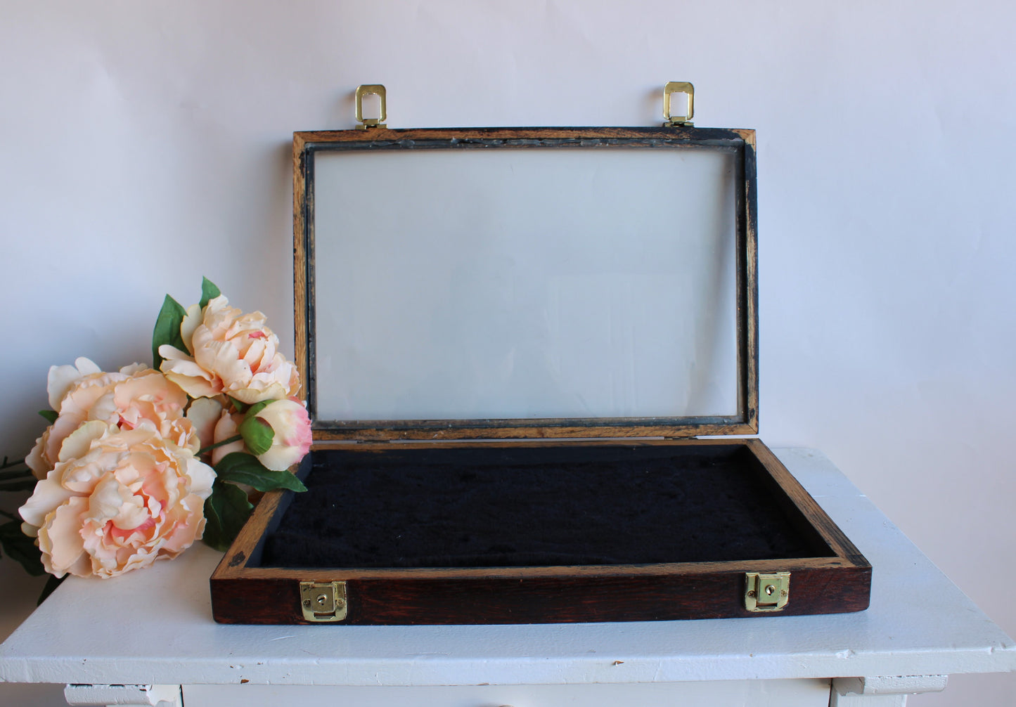 Vintage 1960s Wooden Jewelry Display Box With Glass Top