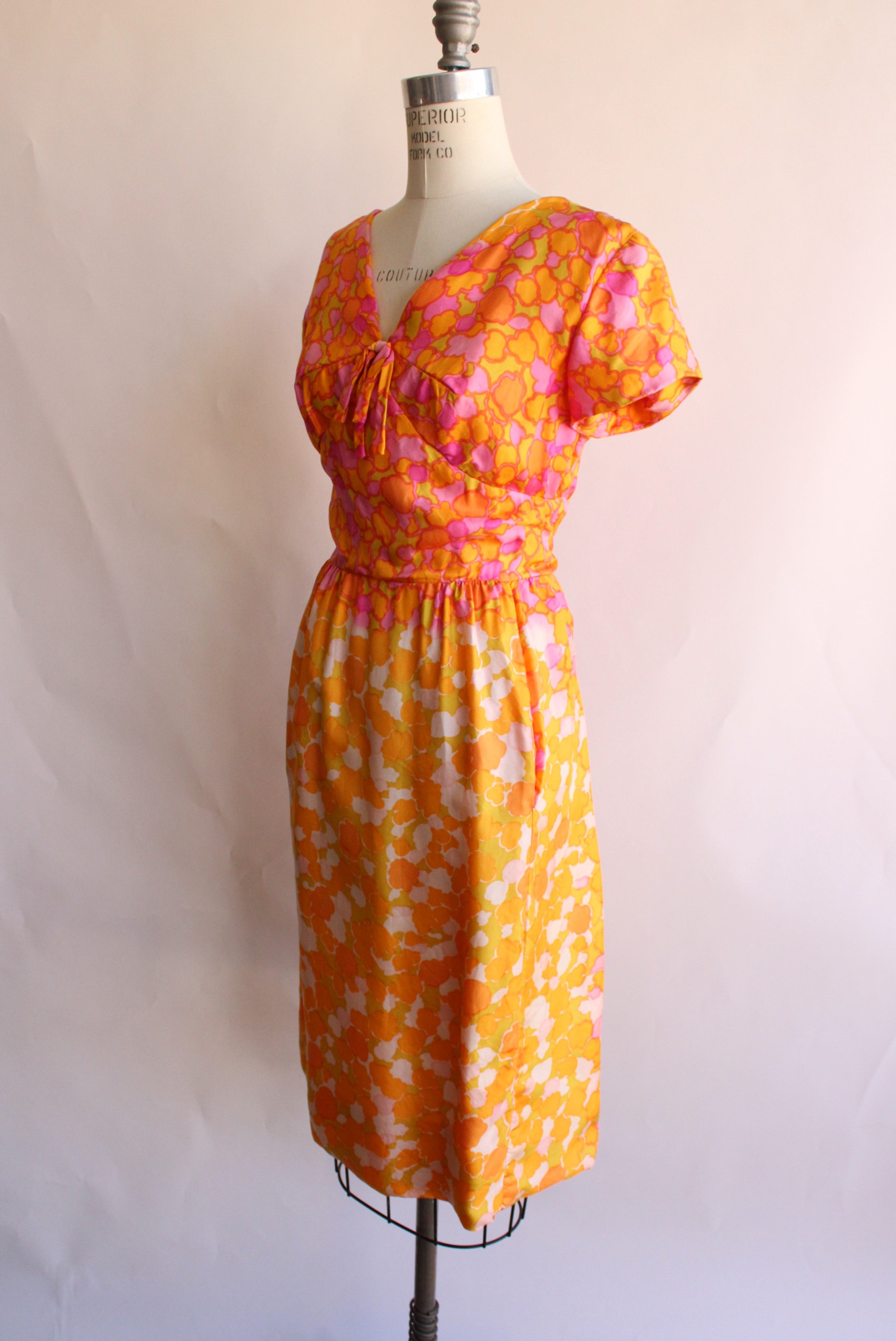 Vintage 1960s Silk Dress in Pink and Orange With a Bow – Toadstool Farm ...
