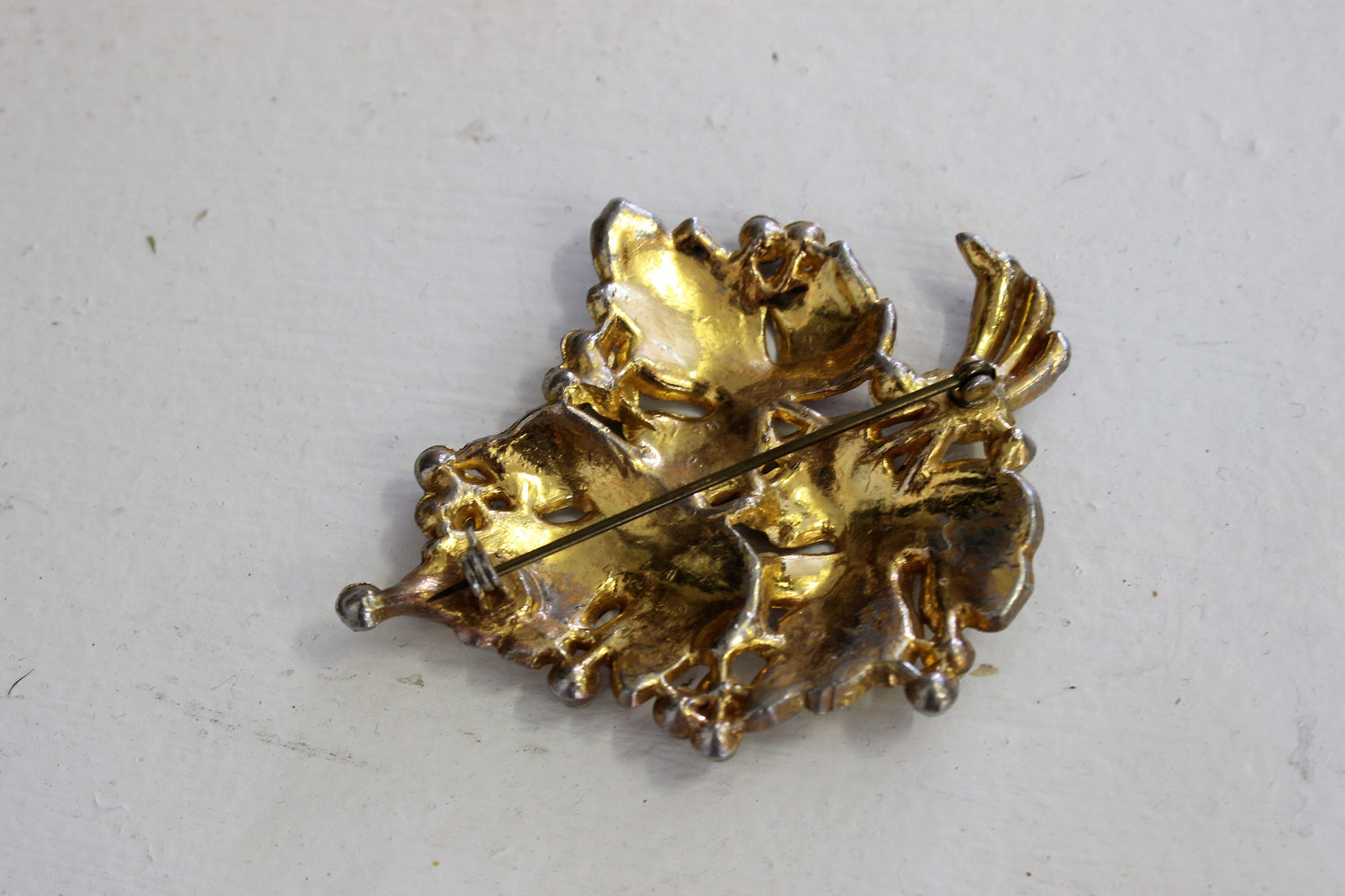 Vintage 1950s Gold Leaf Brooch