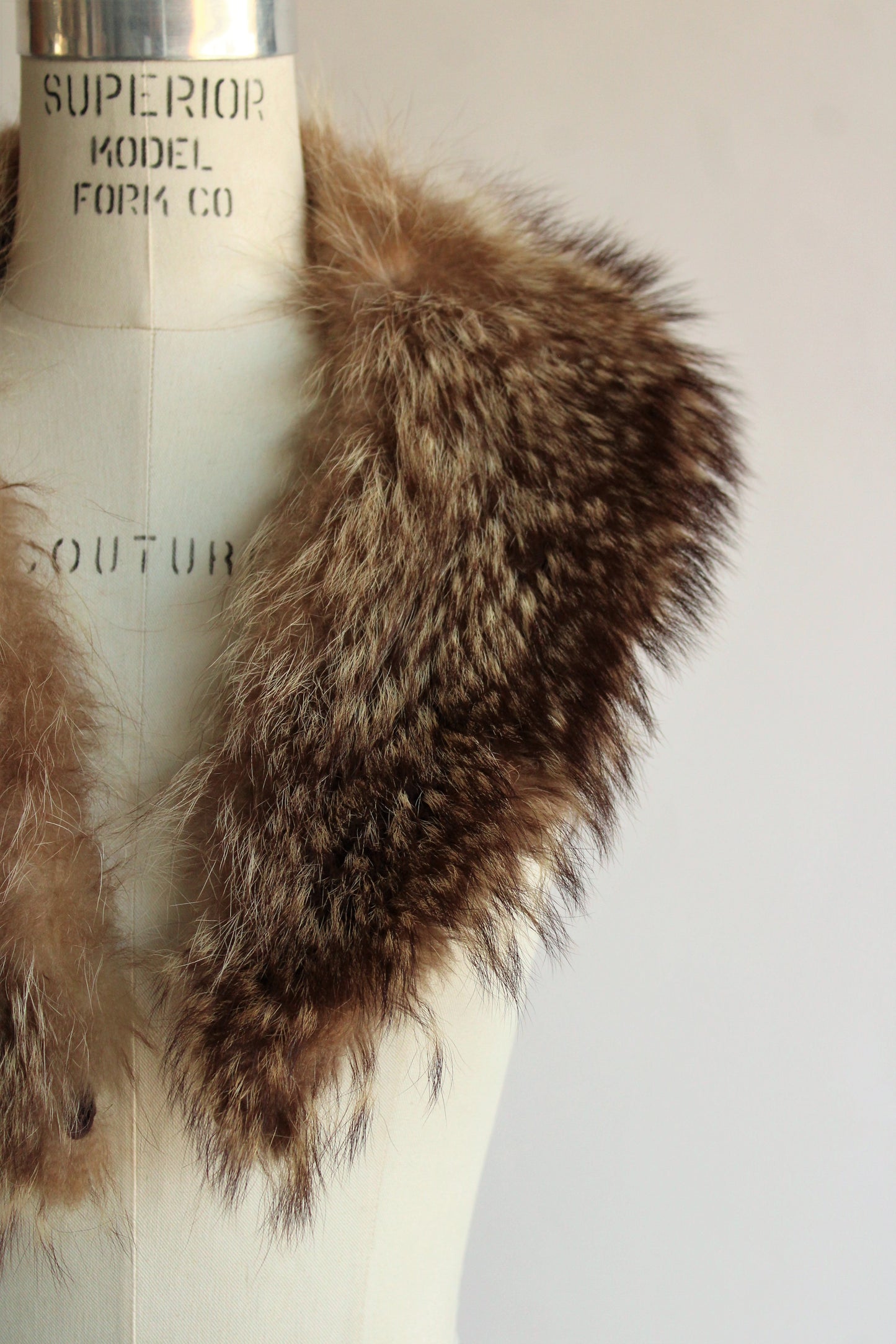 Vintage 1970s Fur Collar