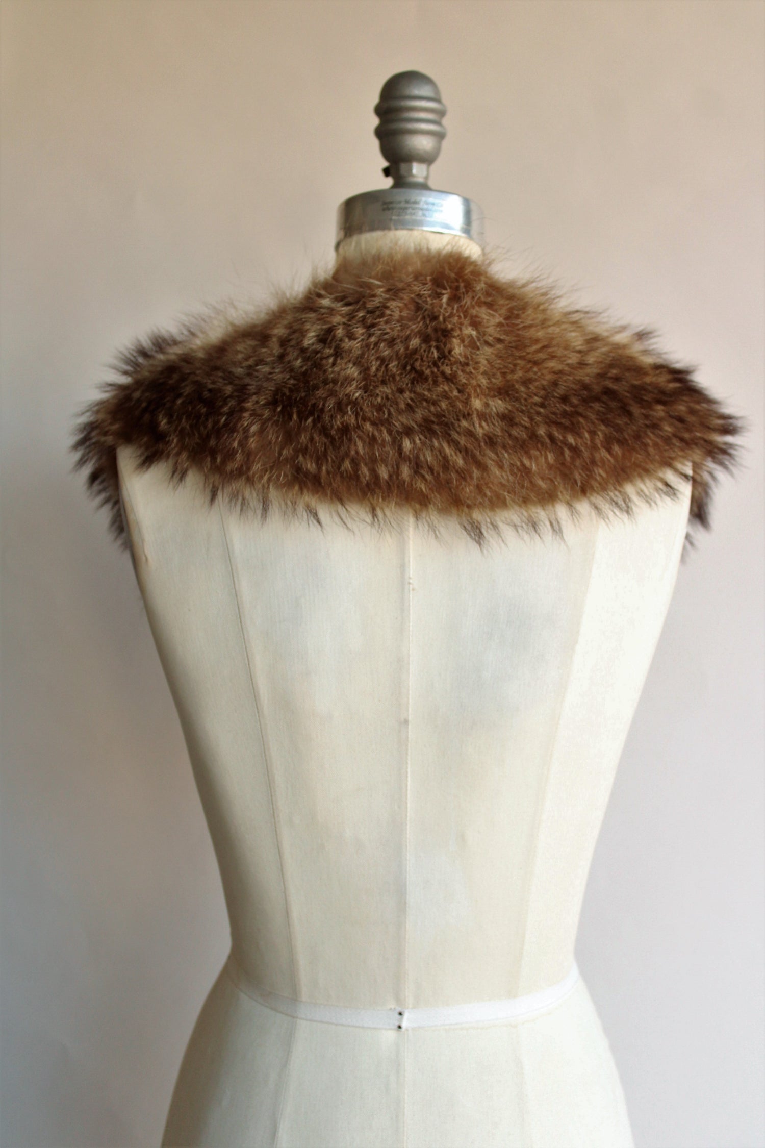 Vintage 1970s Fur Collar