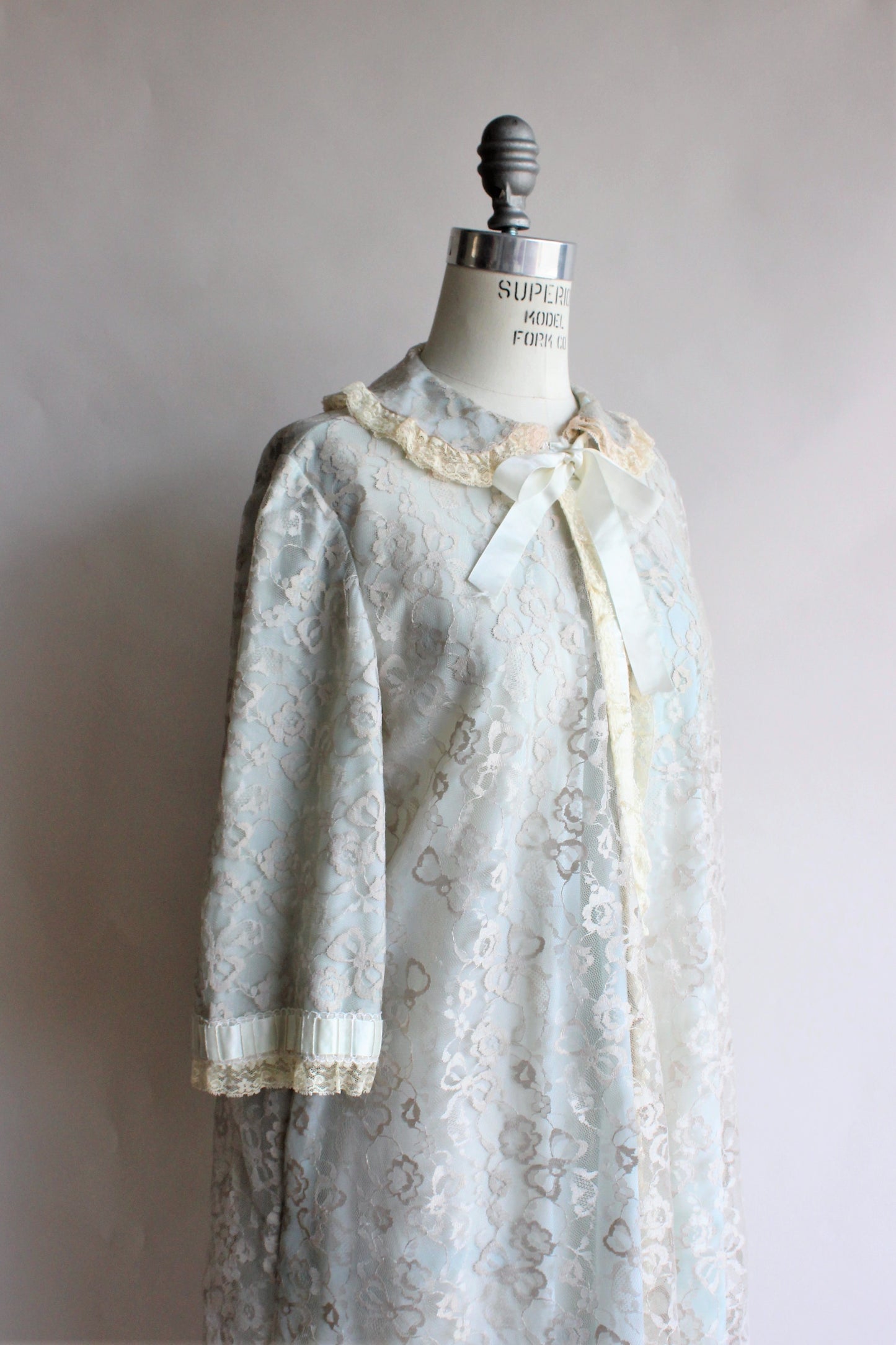 Vintage 1980s Blue and Lace Robe by Odette Barsa