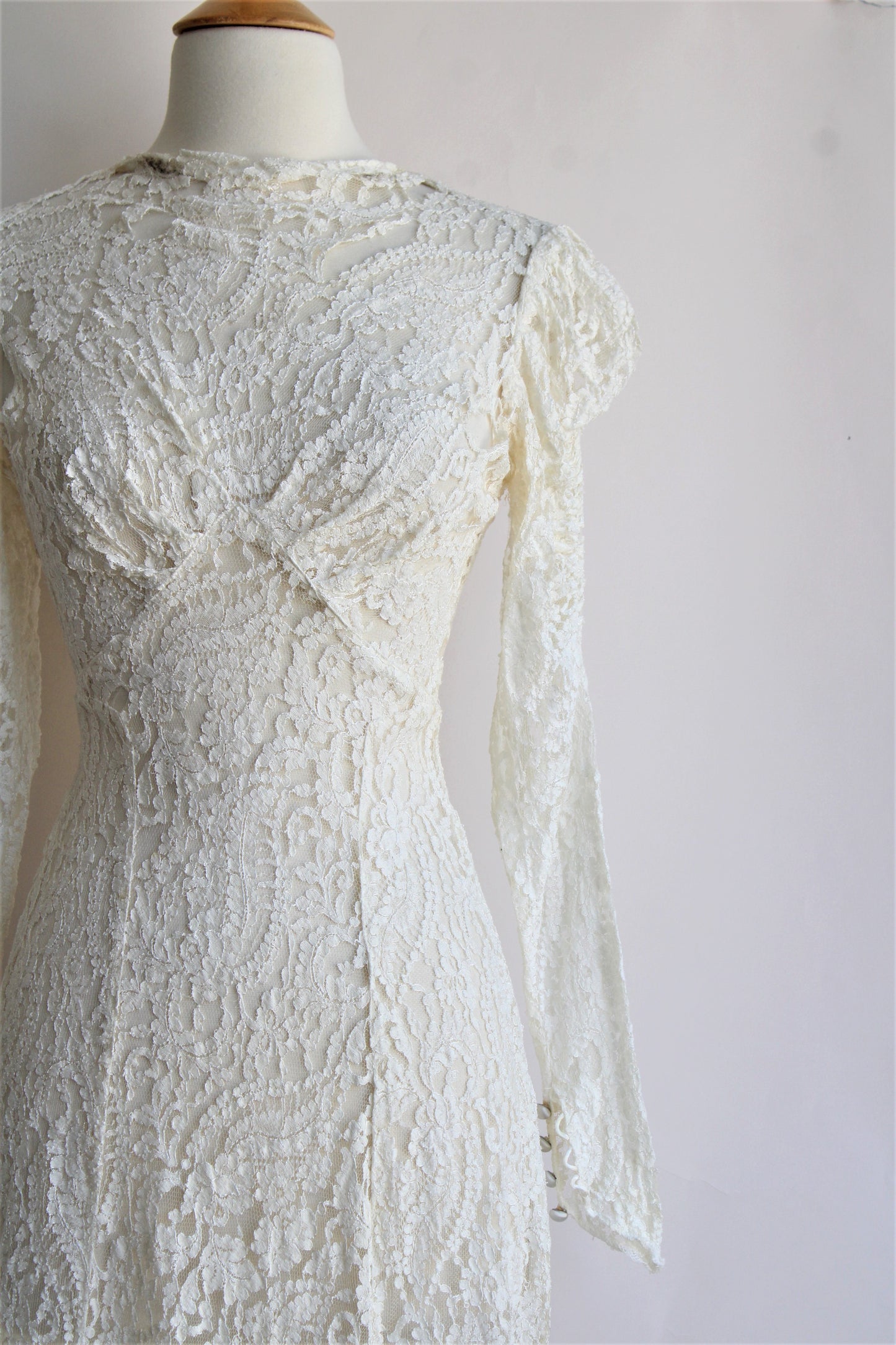 Vintage 1930s White Lace Wedding Dress – Toadstool Farm Vintage