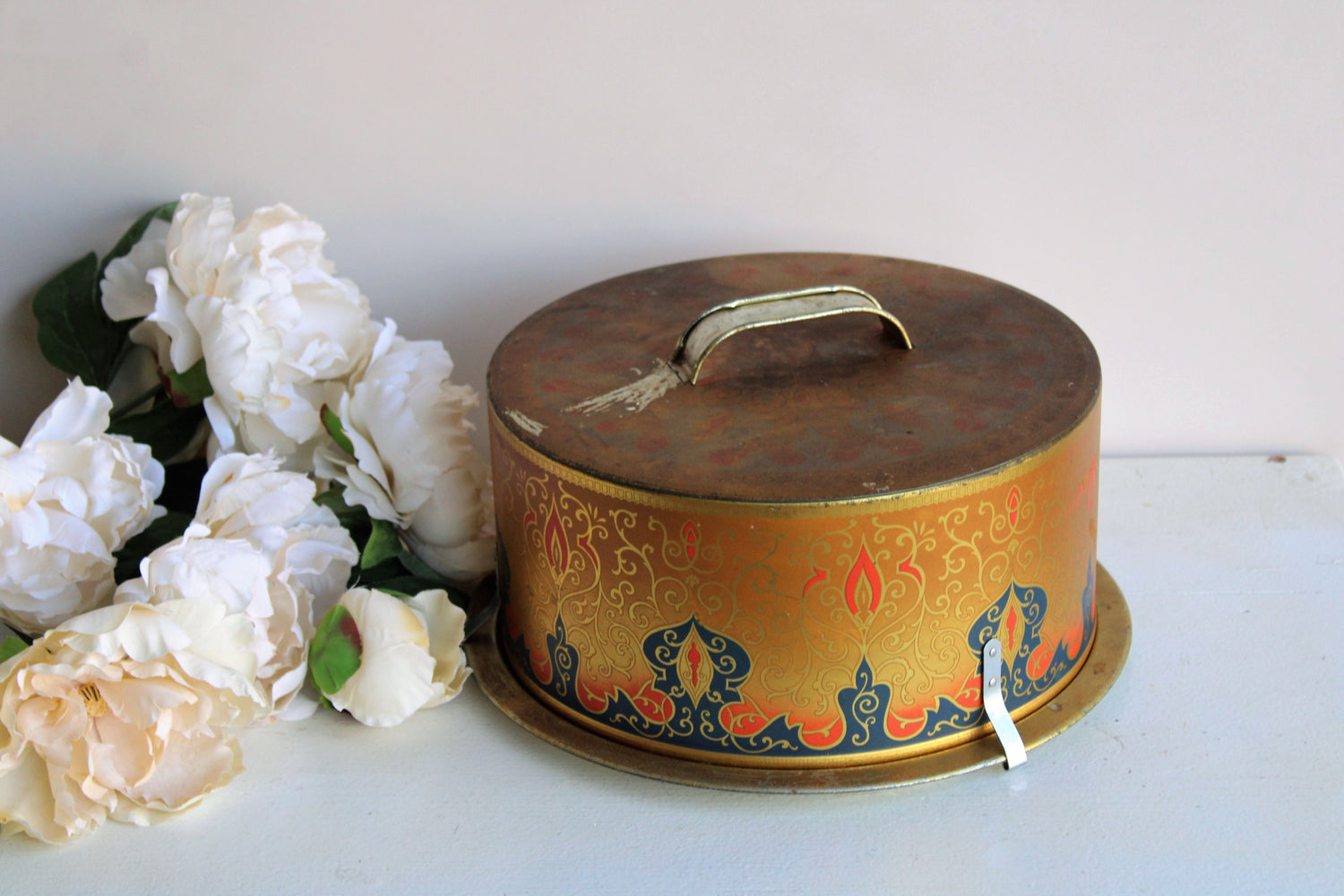 Vintage 1930s Tole Painted Cake Tin