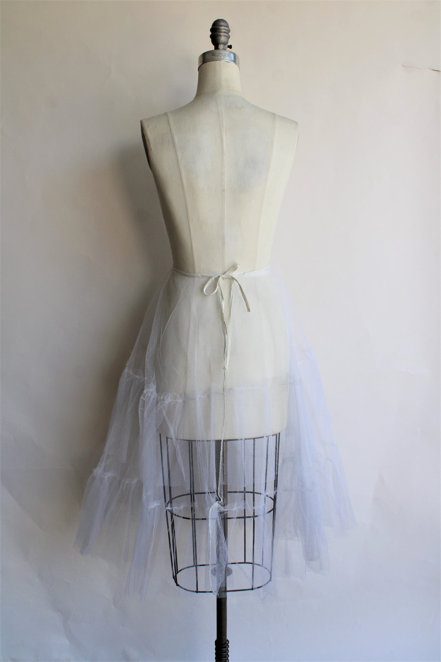 Vintage 1950s 1960s White Layered Tulle Crinoline