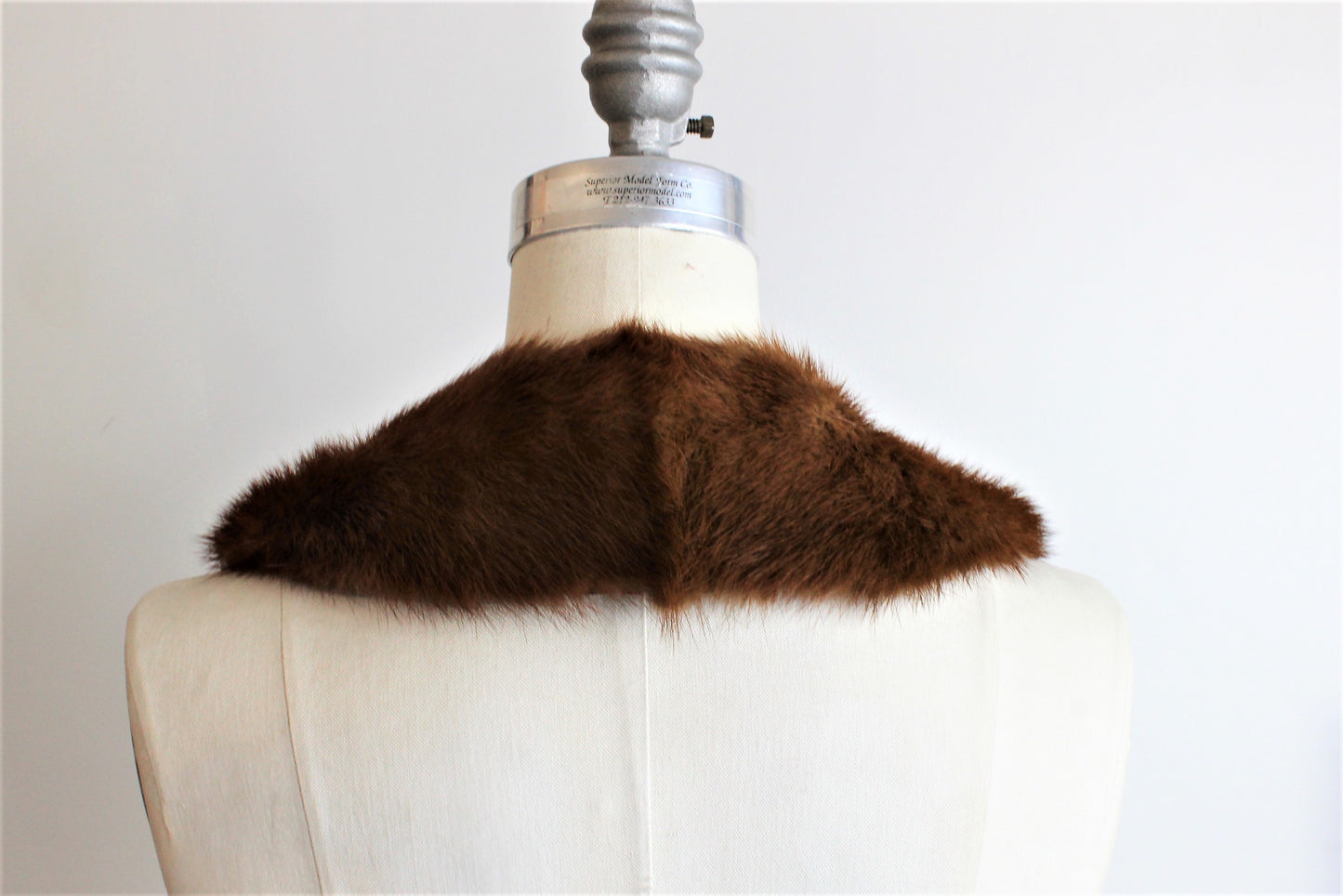 Vintage 1950s 1960s Fur Collar