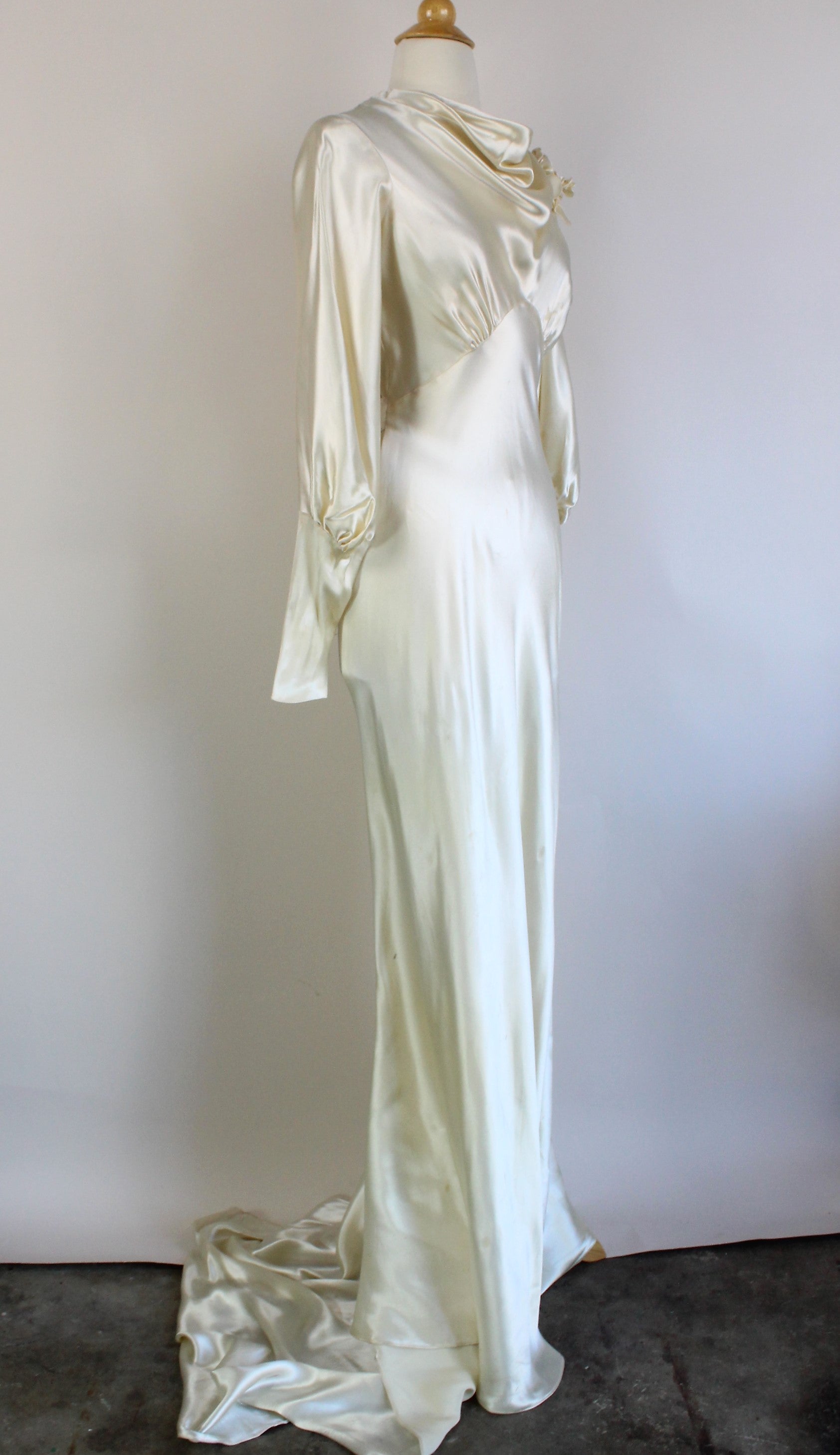 Vintage 1930s Ivory Satin Wedding Gown – Toadstool Farm Vintage