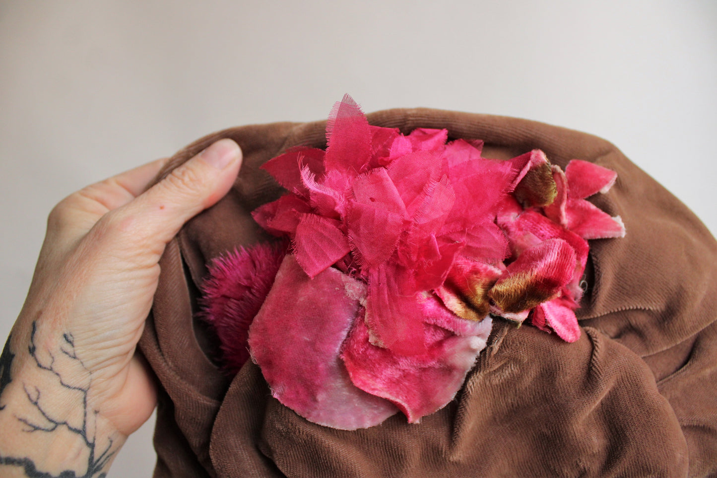 Vintage Brown Velvet Hat with Pink Velvet Flowers