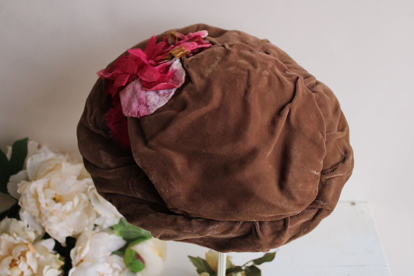 Vintage Brown Velvet Hat with Pink Velvet Flowers