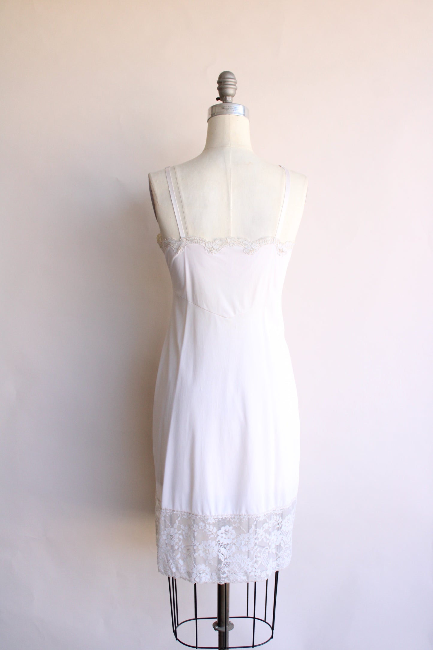 Vintage 1950s Van Raalte Full Slip