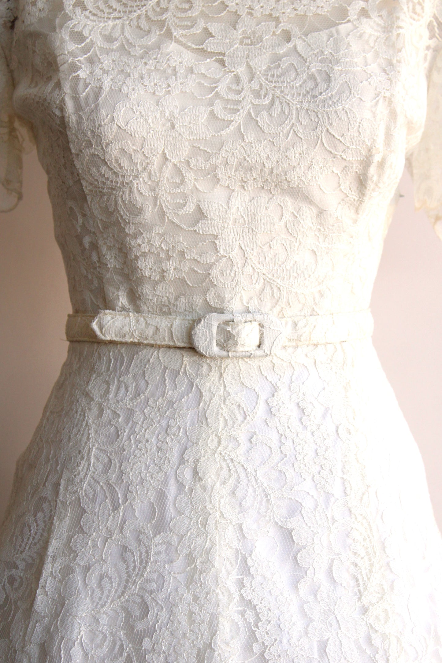 Vintage 1950s White Lace Dress with Belt