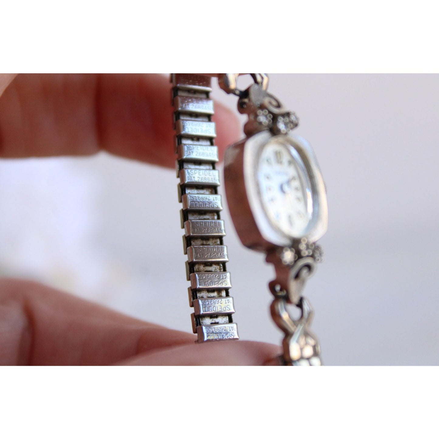 Vintage 1930s 1940s Ladies Benrus Watch