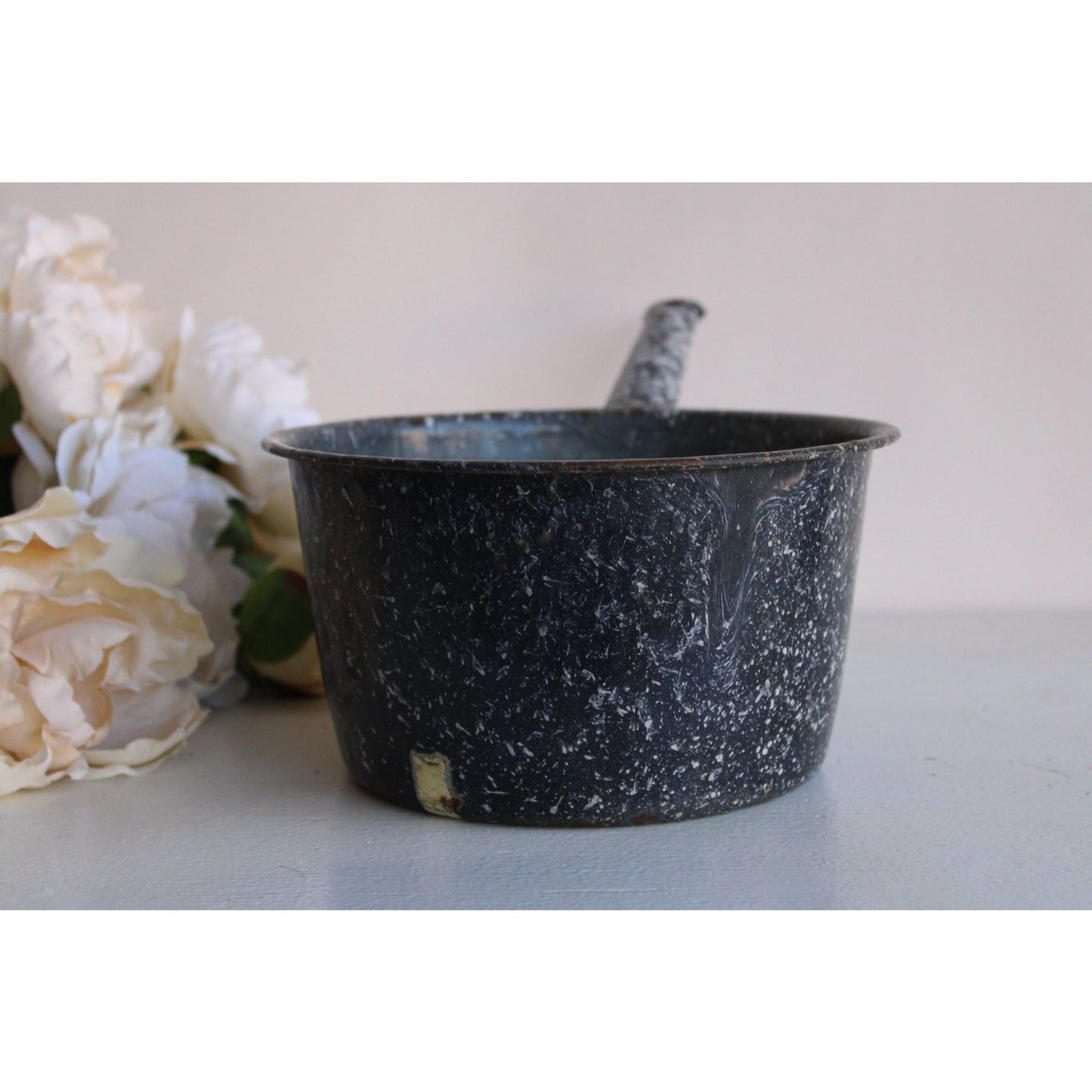 Vintage 1940s  Rustic Graniteware Enamelware Cooking Pot