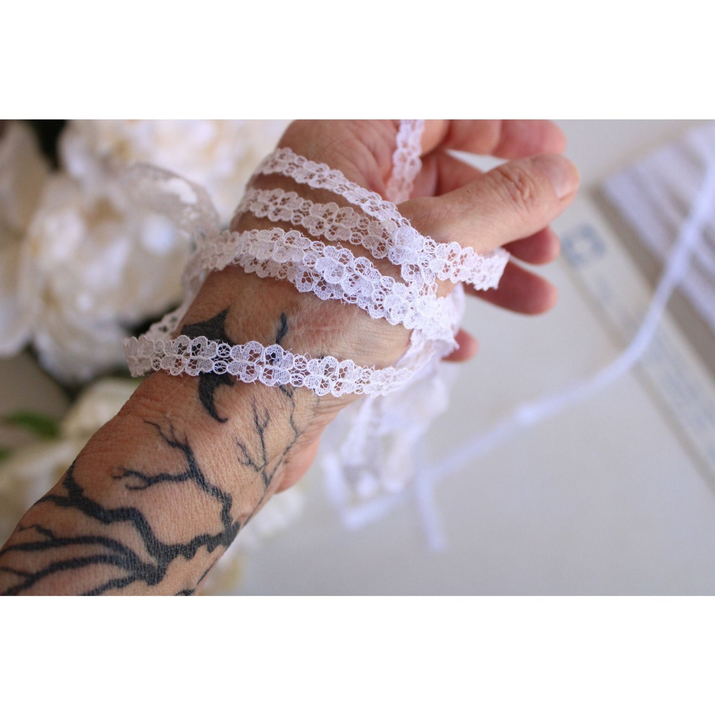 Vintage White Lace Trim, 7/16" wide 2 yards